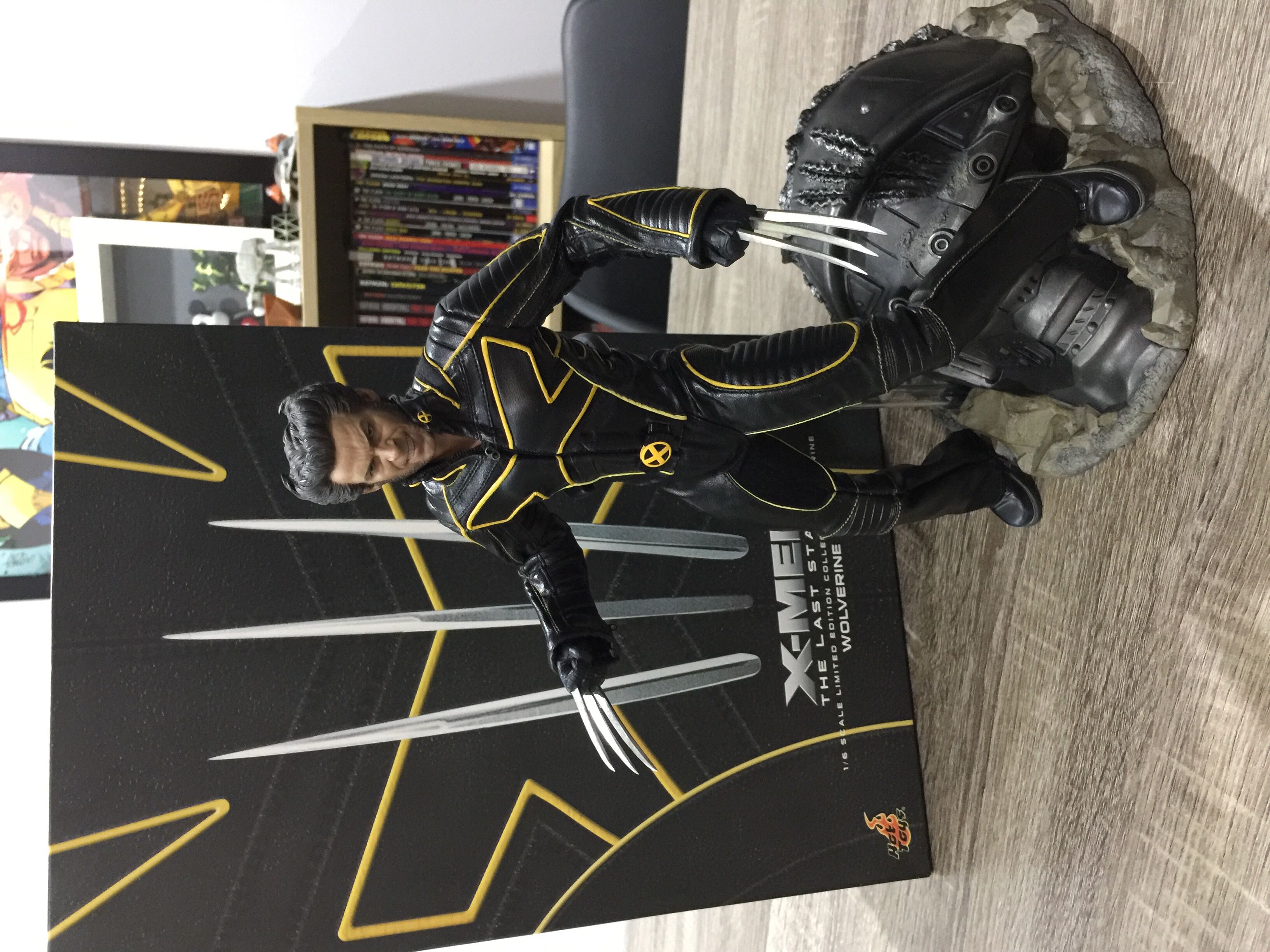 Wolverine X-MEN The Last Stand - Hot Toys action figure collectible [Barcode 4897011174730] - Main Image 4