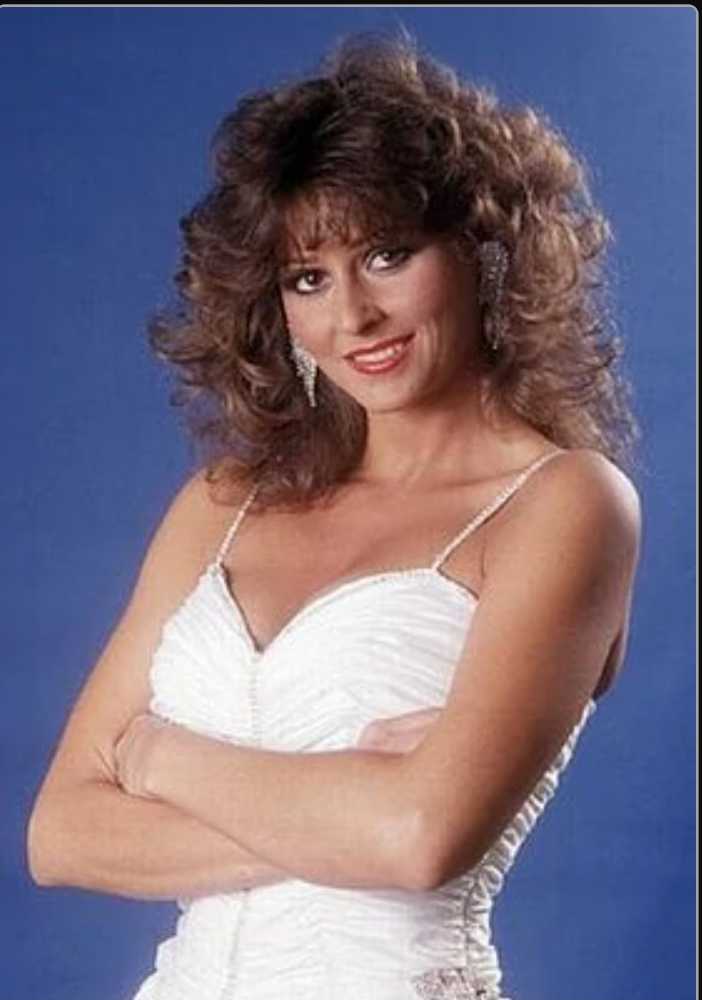 Miss Elizabeth - Mattel Wwe (WWE) action figure collectible [Barcode 746775076818] - Main Image 4