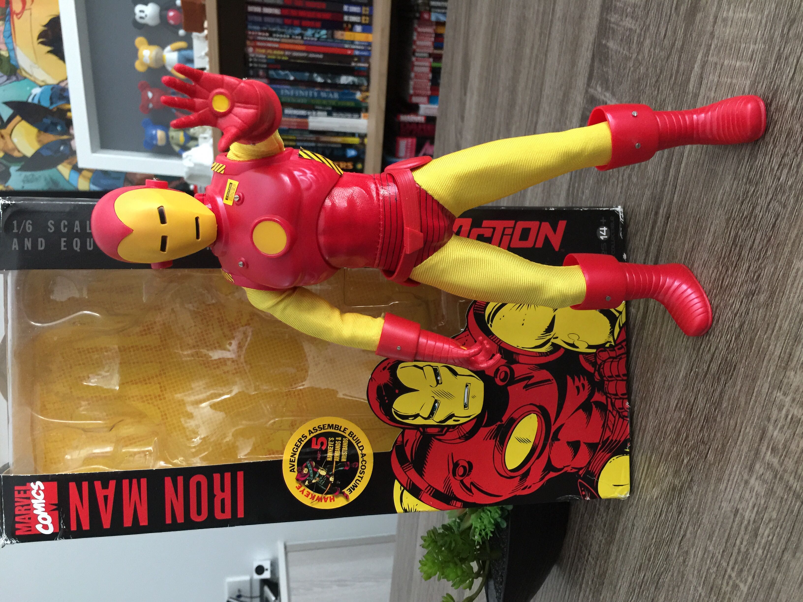 Classic Iron Man - Captain Action - Captain Action (Captain Action) action figure collectible [Barcode 849397005201] - Main Image 3