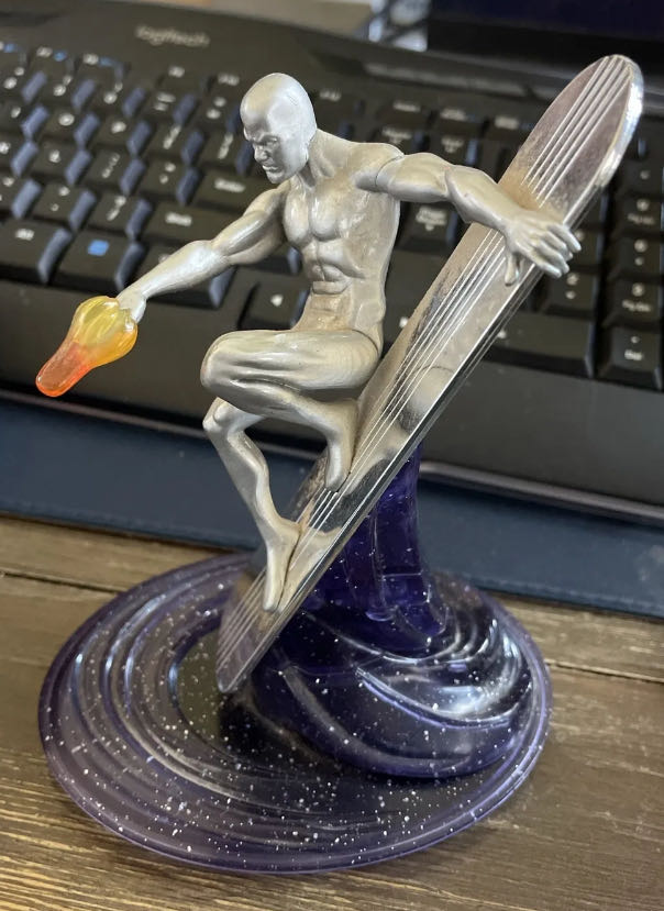 Silver Surfer, The - Norrin Radd (Fantastic 4) - Hasbro (MARVEL) action figure collectible [Barcode 024543478041] - Main Image 3