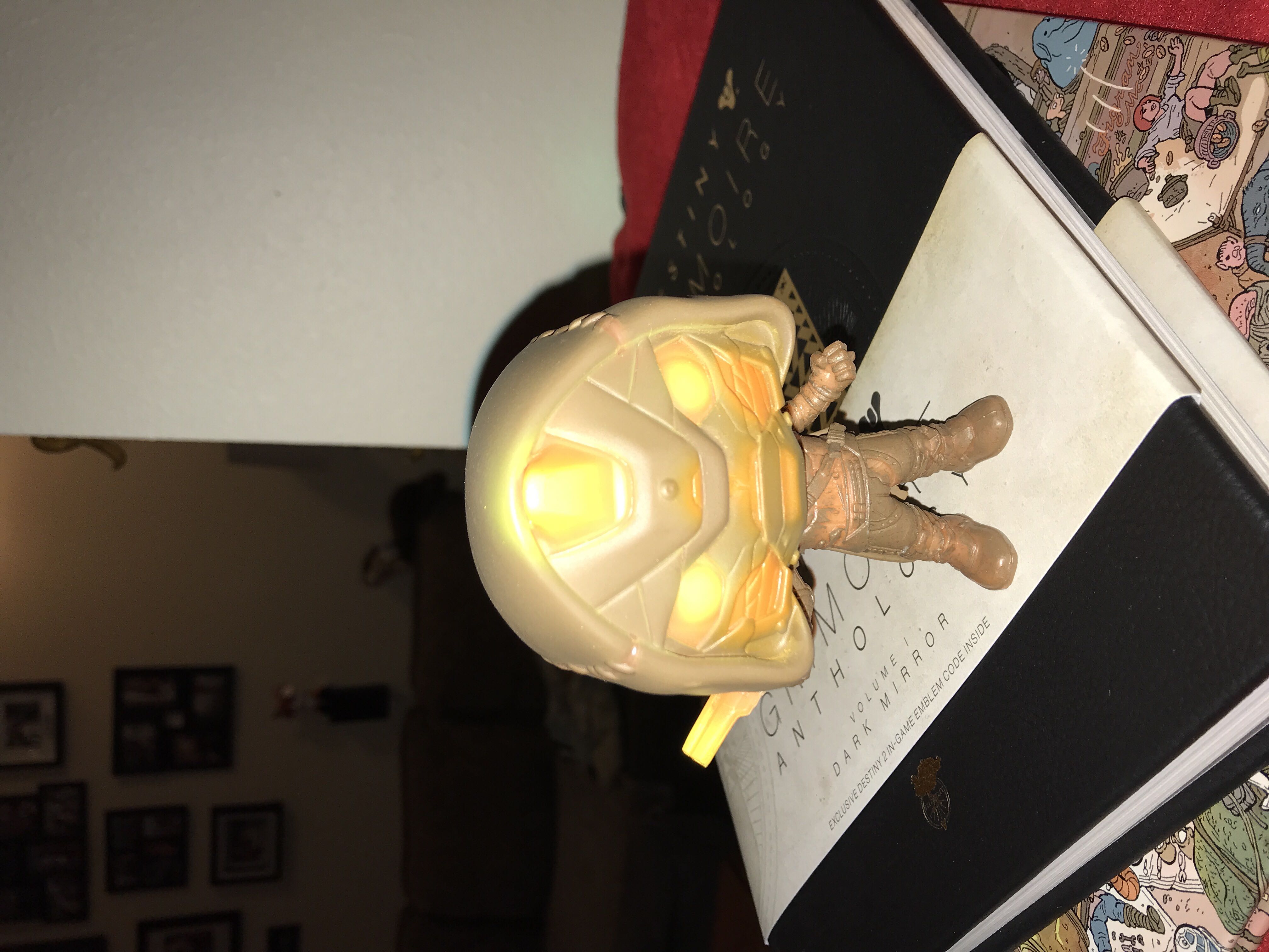 Jada Toys Dc Comic 1989 Batmobile with 2.75" Batman Metals Diecast Vehicle with Figure (2 Piece), Black, 1: 24 Scale