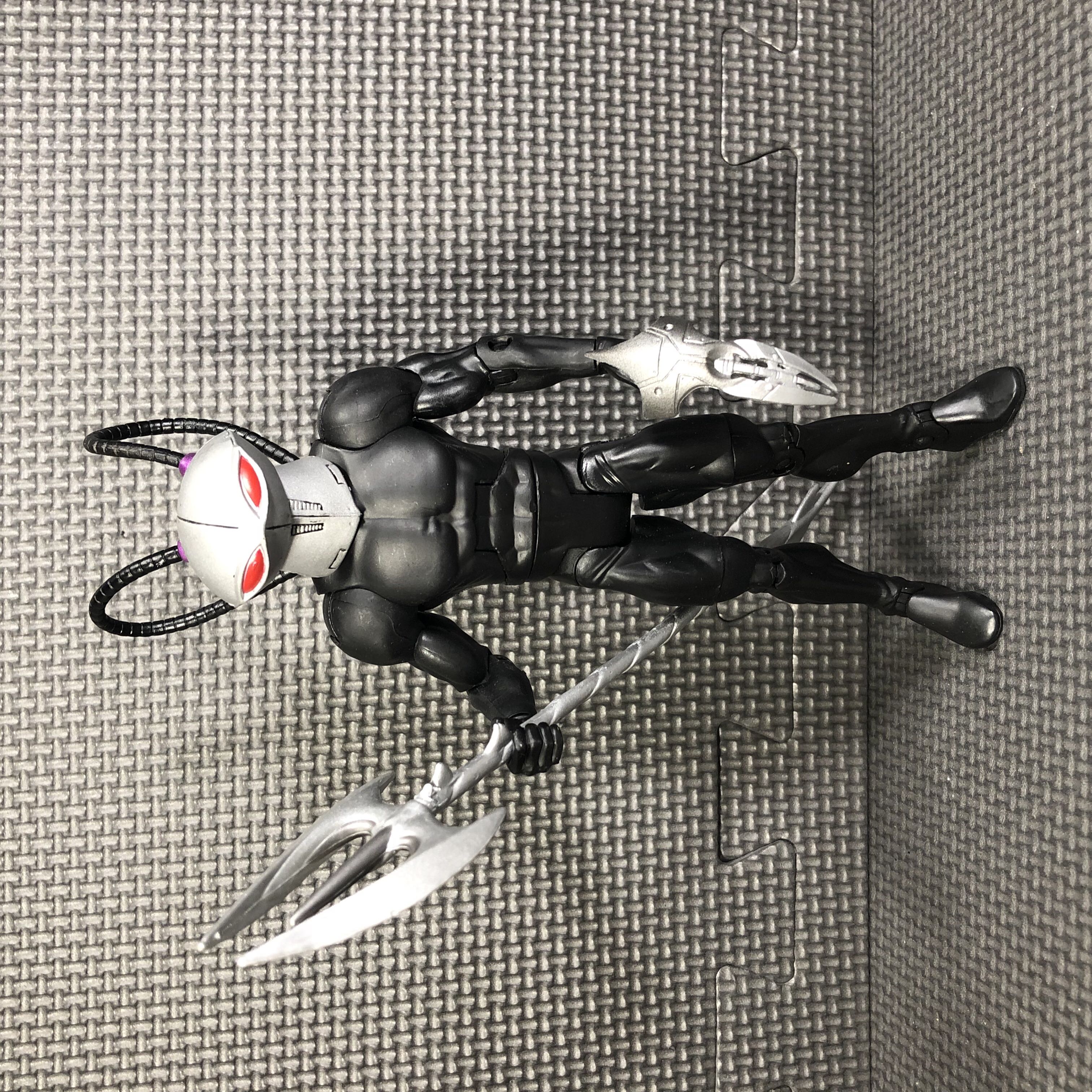 DC Universe Classics, Wave 2: Black Manta - Mattel (DC Comics - Super Heroes) action figure collectible - Main Image 2