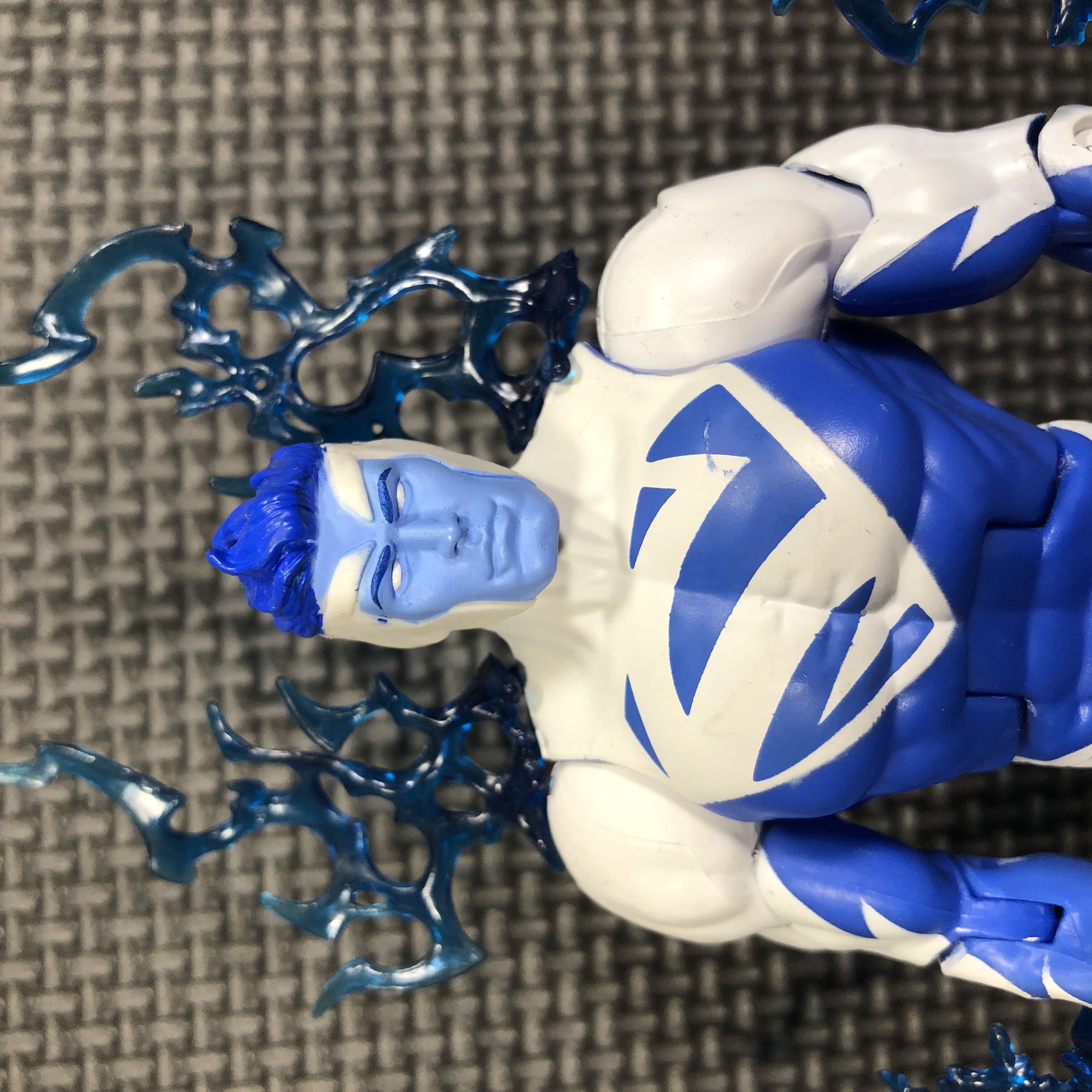 DC Universe Classics, Wave 2: Superman Blue - Mattel (DC Comics - Super Heroes) action figure collectible - Main Image 1