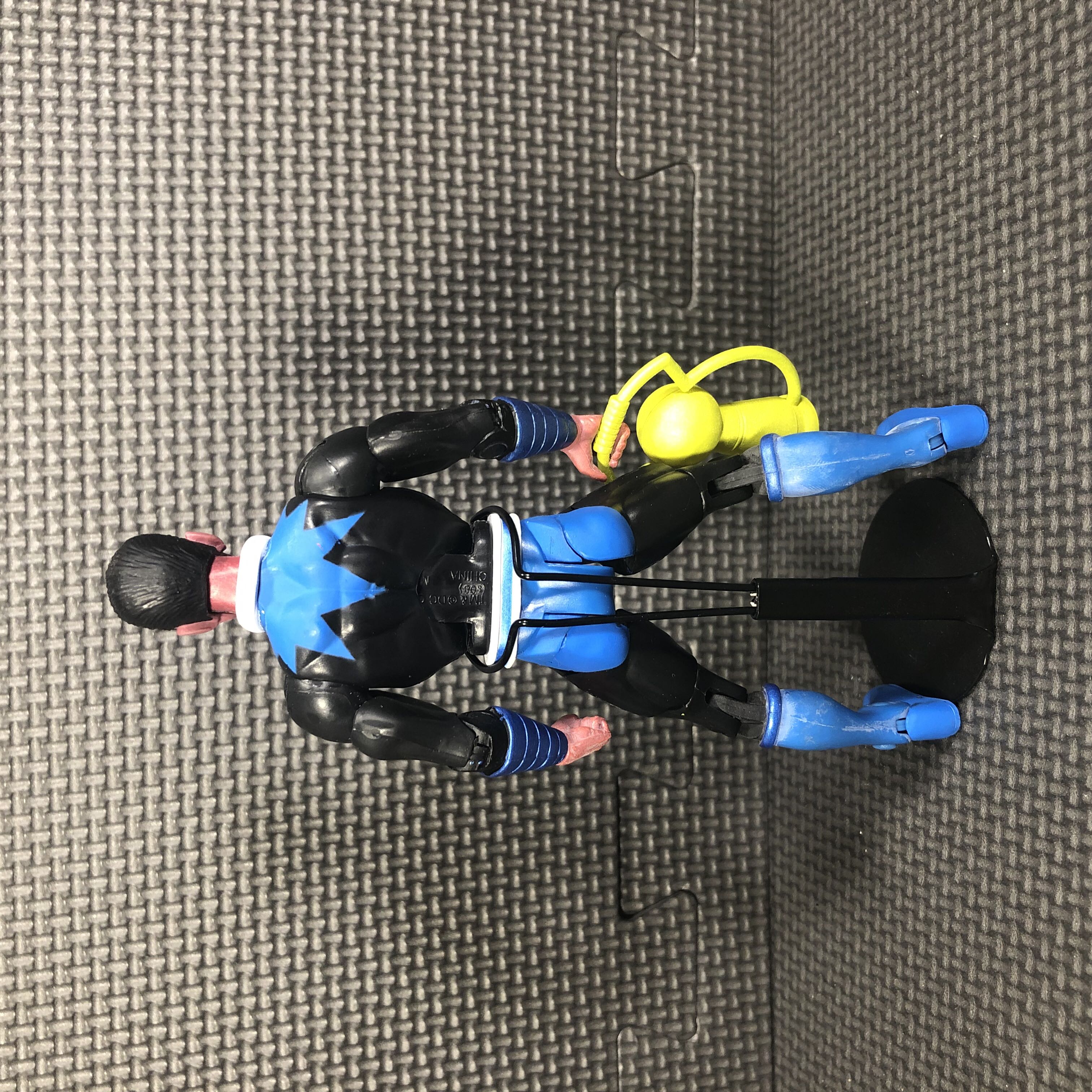 DC UNIVERSE CLASSICS WAVE 3, SINESTRO  - DC Mattel action figure collectible - Main Image 3