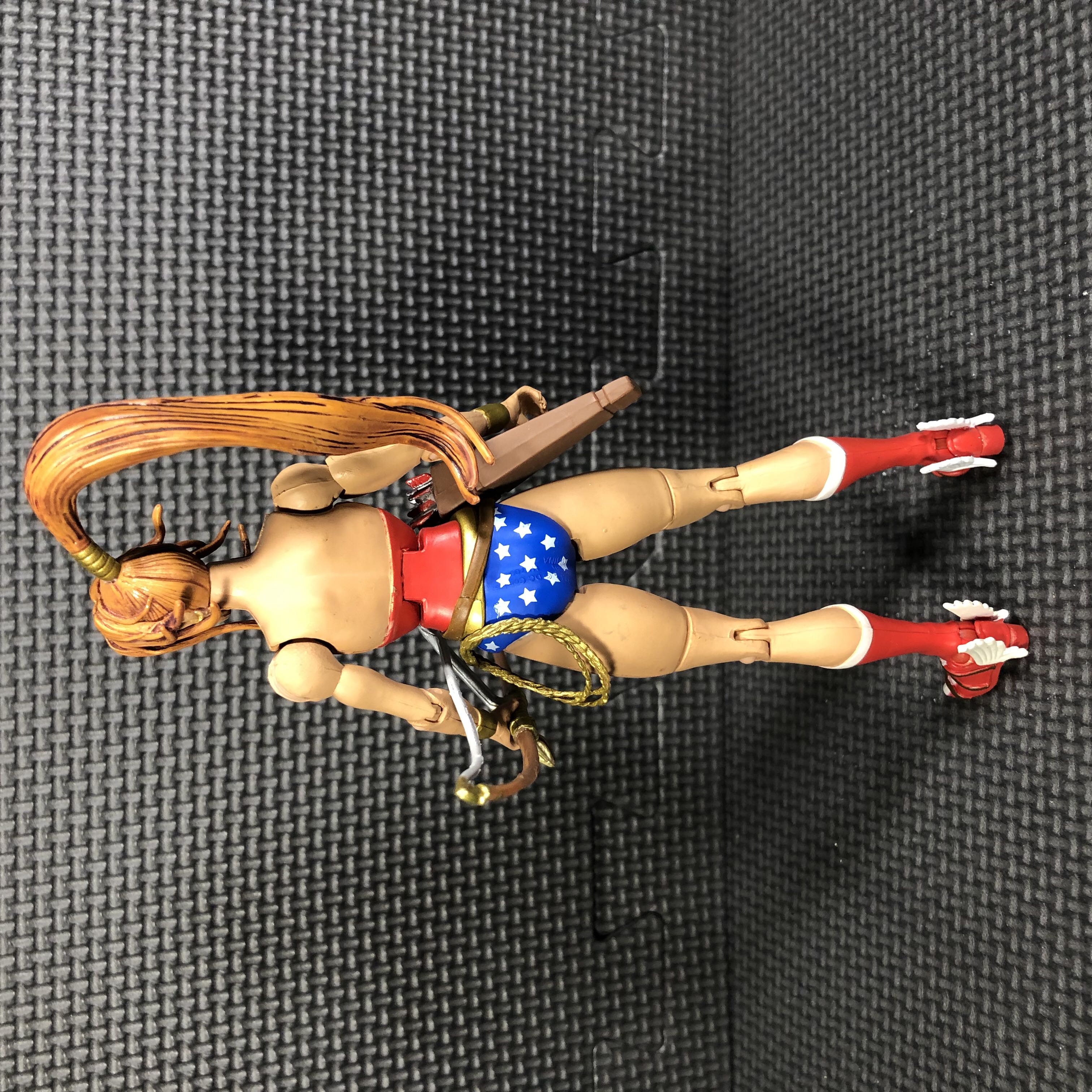 Artemis - Mattel (DC Comics - Super Heroes) action figure collectible - Main Image 3