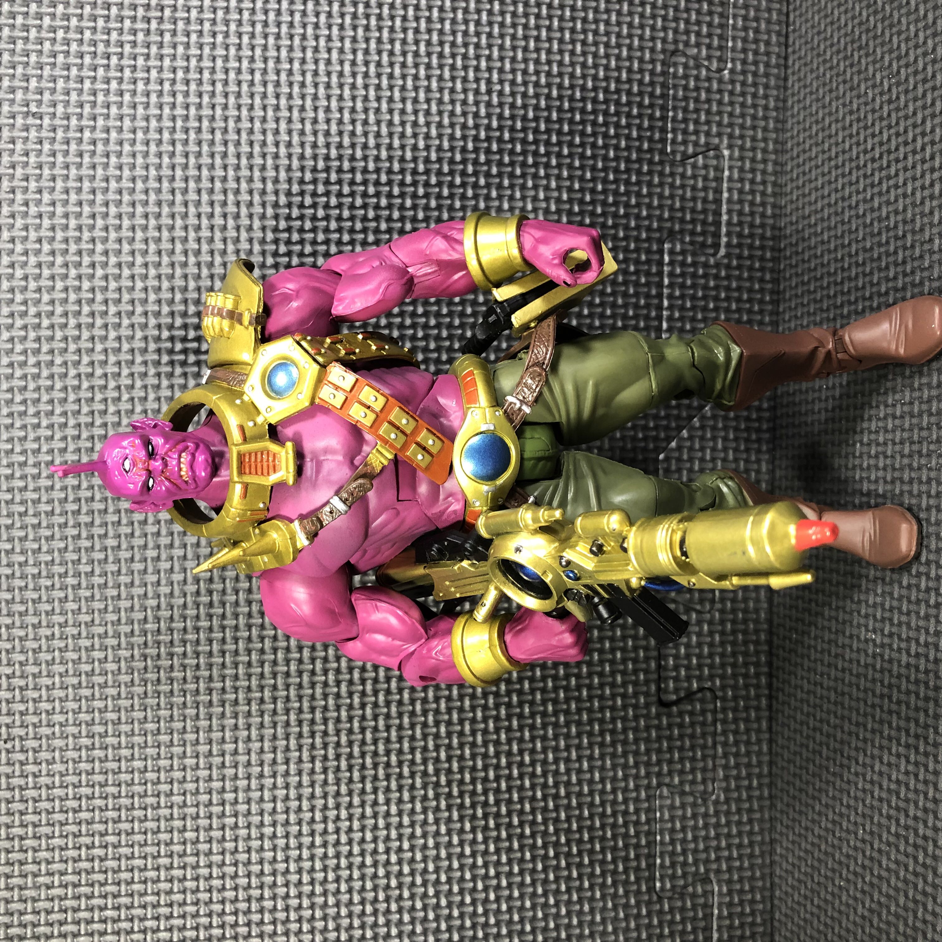 DC UNIVERSE CLASSICS WAVE 4, COLLECT AND CONNECT, DESPERO - DC Mattel action figure collectible - Main Image 2