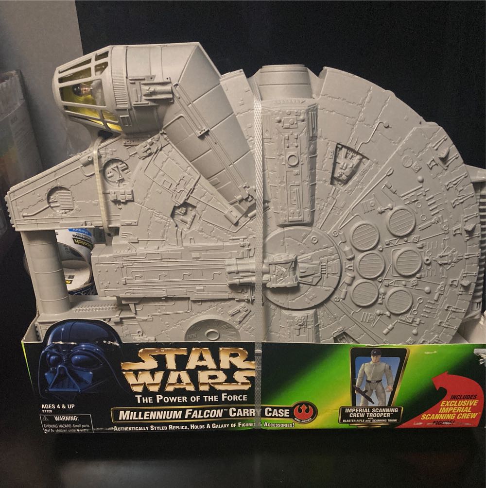 Millennium Falcon Carry Case - Kenner (Carry Case) action figure collectible [Barcode 076281277288] - Main Image 4
