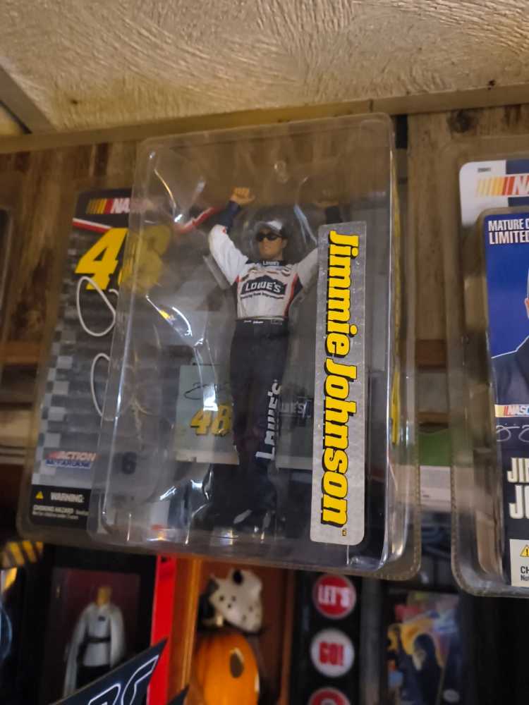 Jimmie Johnson   action figure collectible [Barcode 781317344673] - Main Image 3