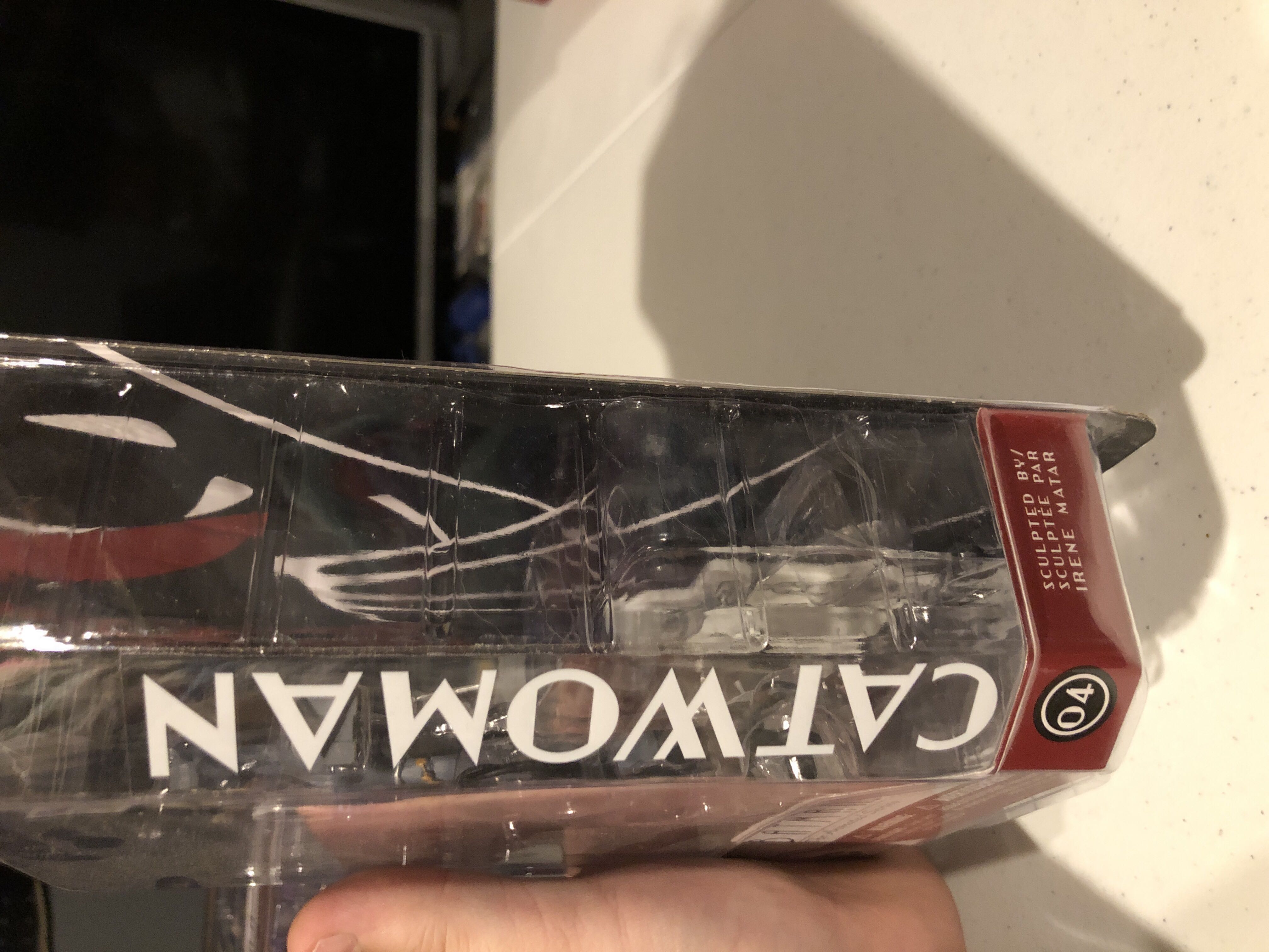 Catwoman (Reissue) - DC Collectibles (Batman - The Animated Series) action figure collectible [Barcode 761941322698] - Main Image 2