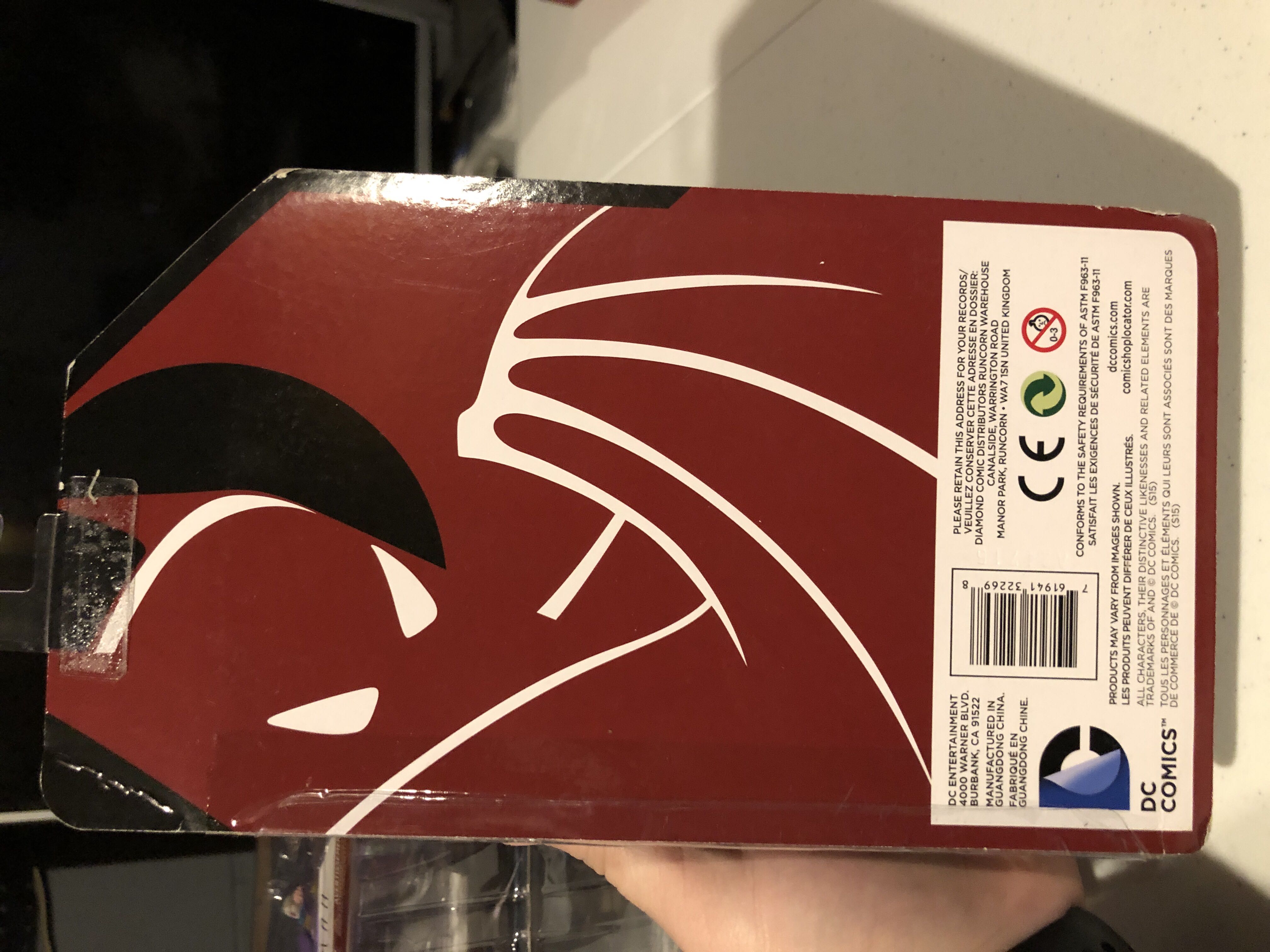 Catwoman (Reissue) - DC Collectibles (Batman - The Animated Series) action figure collectible [Barcode 761941322698] - Main Image 3