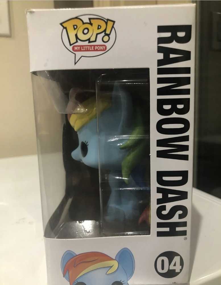 New & Sealed! Funko Pop! Rainbow Dash #04 Vinyl Figure from My Little Pony - Funko Pop action figure collectible [Barcode 830395033815] - Main Image 4