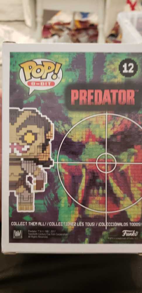 Predator. 8-bit #12  action figure collectible [Barcode 889698228503] - Main Image 2