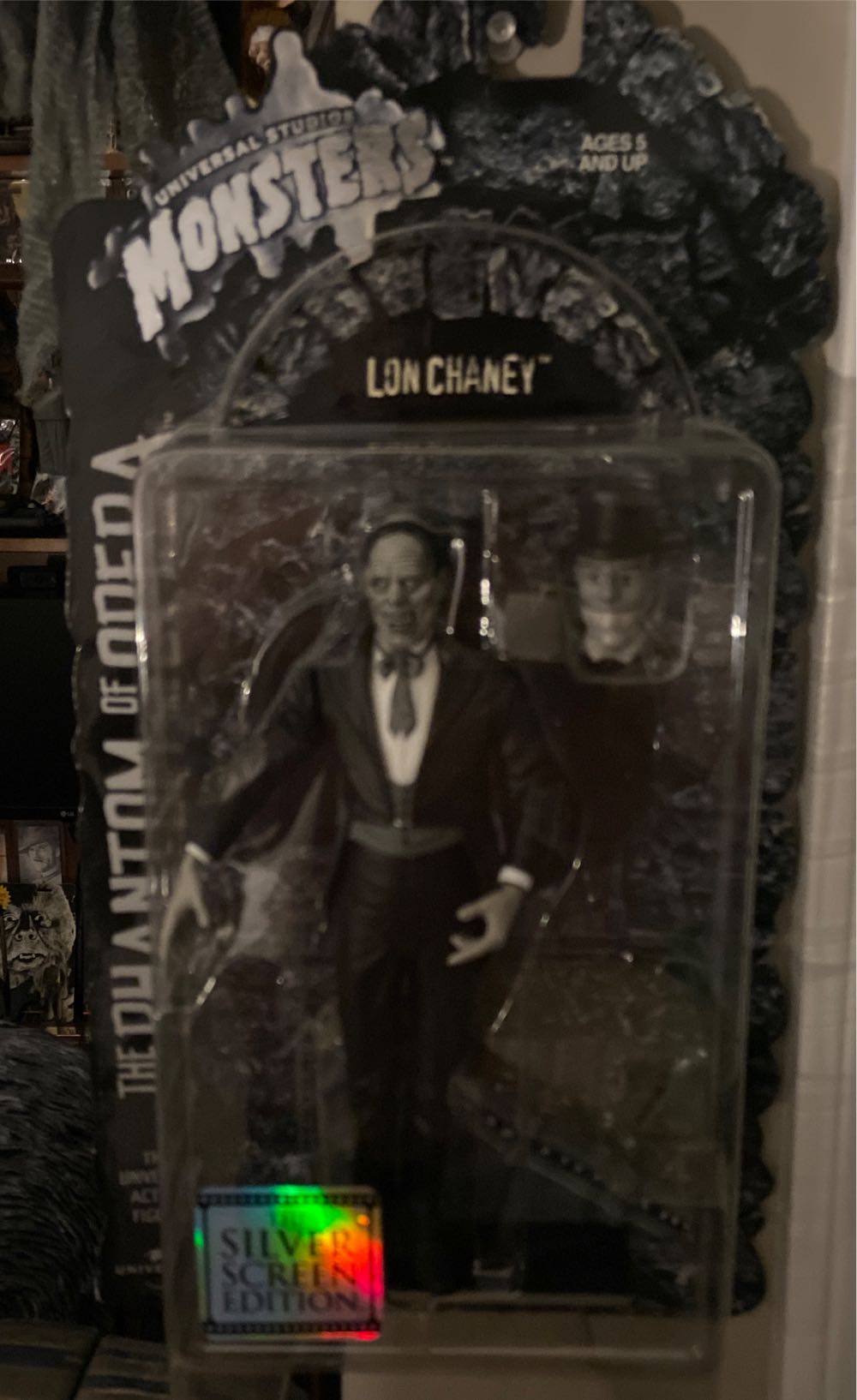 Sideshow - 8” Phantom Of The Opera (Silver Screen Edition) - Sideshow Toy action figure collectible [Barcode 747720180208] - Main Image 2