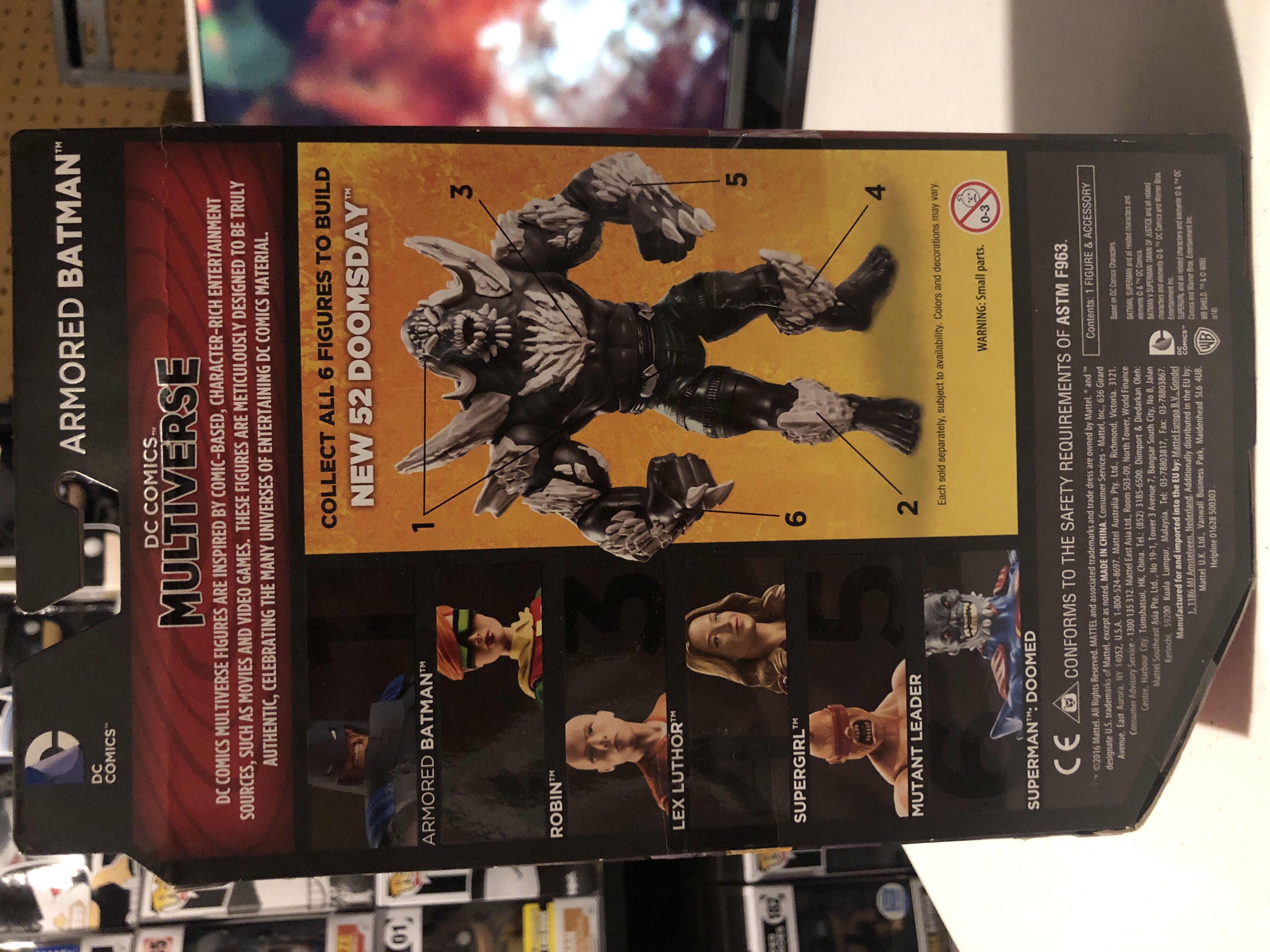 Armored Batman  - DC/ Mattel (Batman The Dark Knight Returns) action figure collectible - Main Image 3