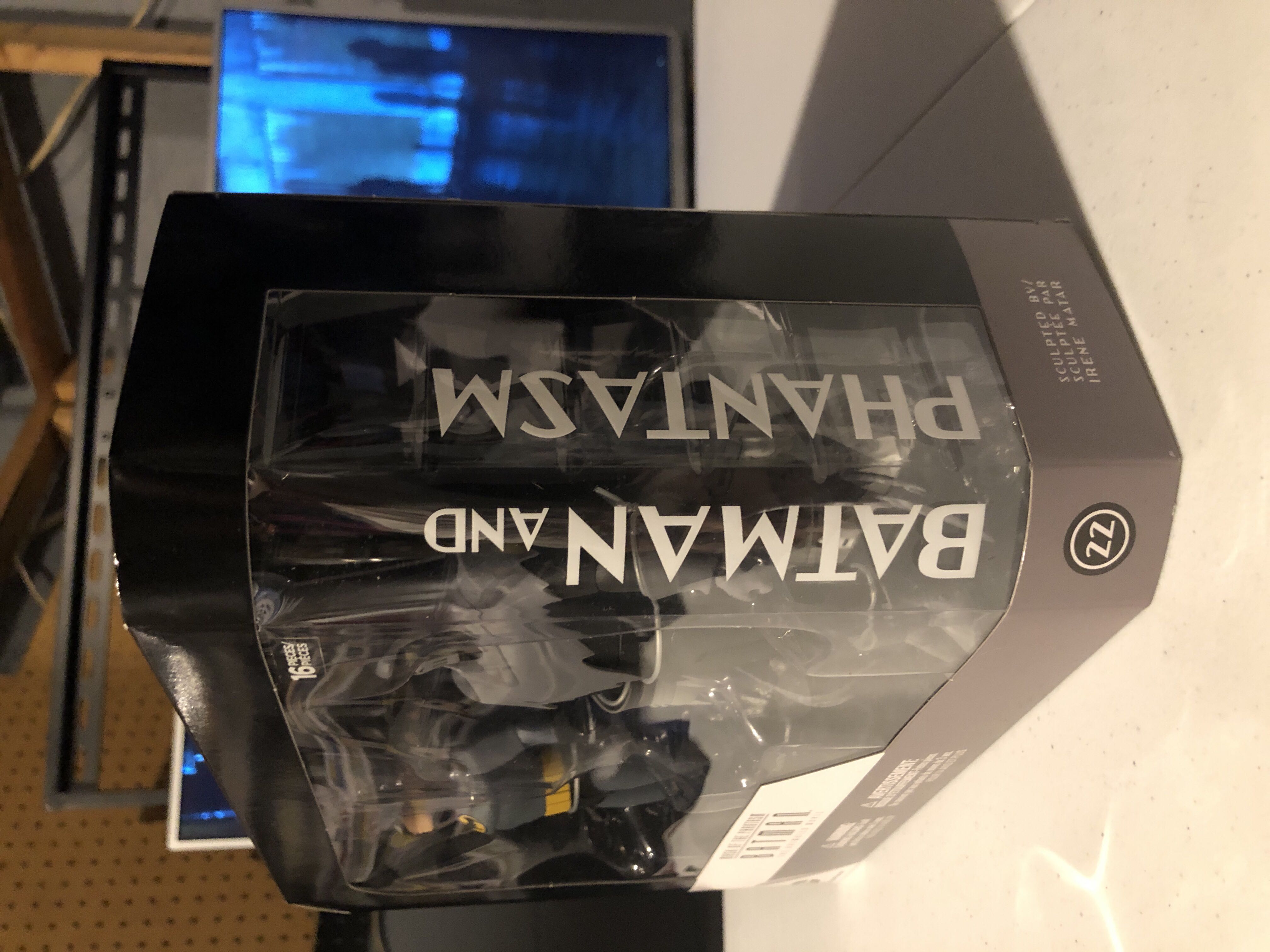 BTAS: #22 Batman And Phantasm - DC Collectibles (Batman: Mask Of The Phantasm) action figure collectible [Barcode 761941334400] - Main Image 2