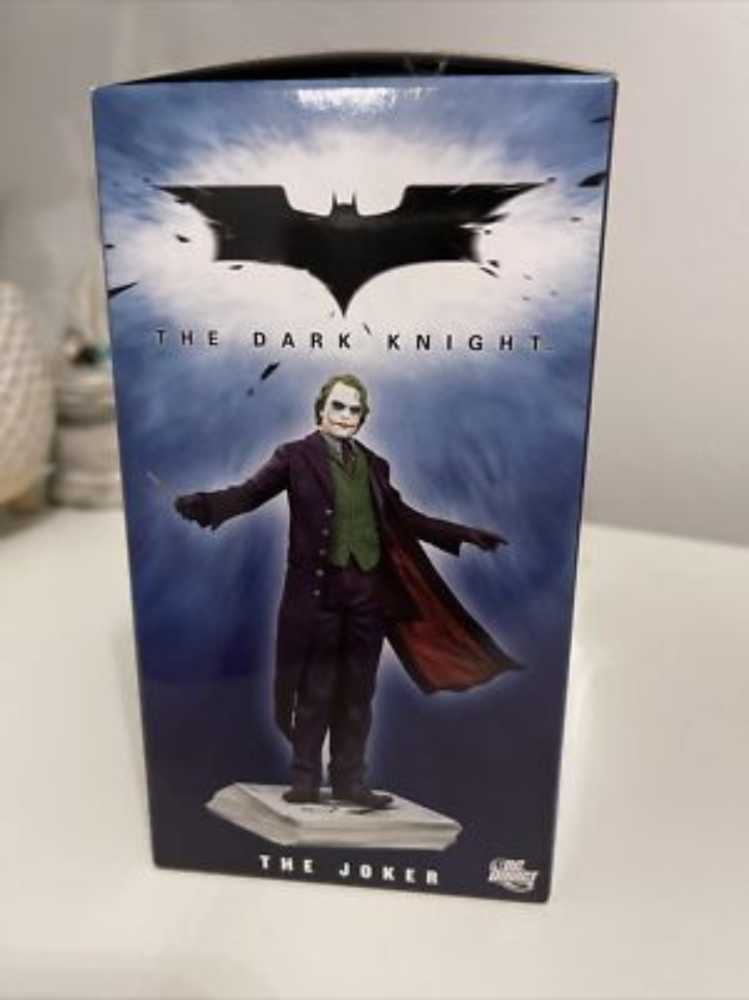 DC Direct The Dark Knight Joker Statute Best Buy Exclusive Rare  action figure collectible [Barcode 400089469291] - Main Image 2