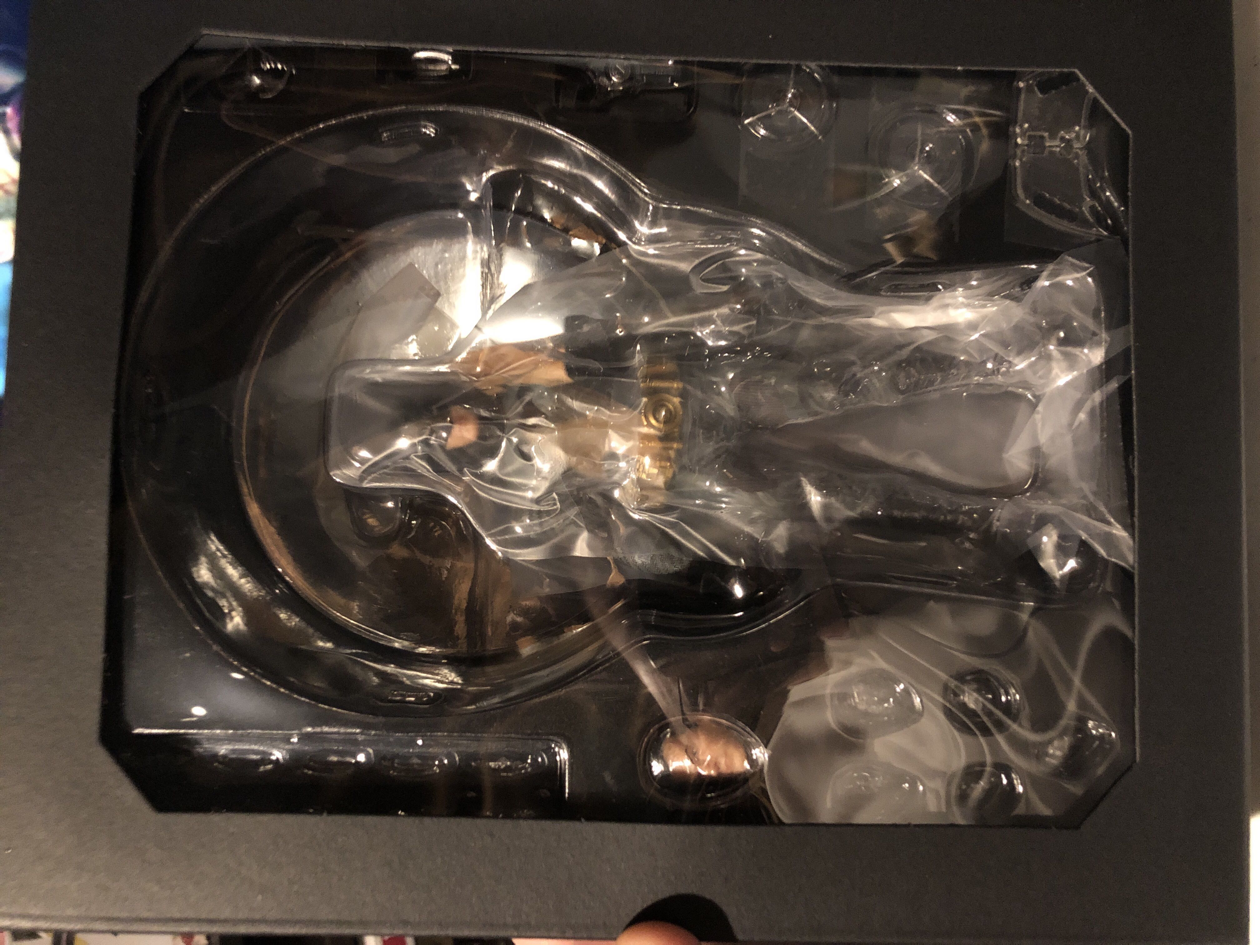 One:12 Collective/ Batman (Ascending Knight) - Mezco Toyz (Mezco Toyz ONE:12) action figure collectible [Barcode 696198765700] - Main Image 3