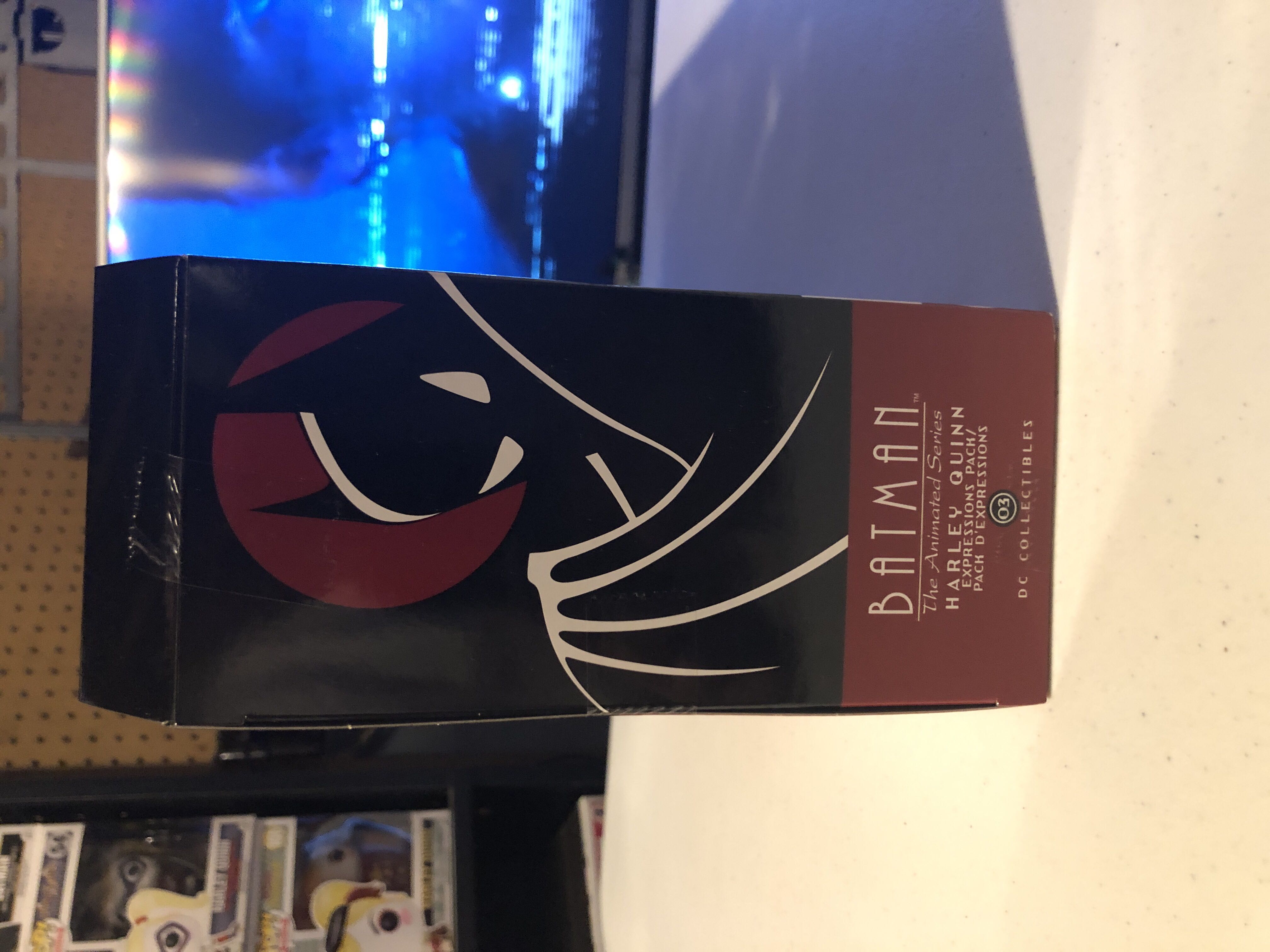 Batman The Animated Series - Expressions Pack - Harley Quinn - DC Collectibles (Batman - The Animated Series) action figure collectible [Barcode 761941350448] - Main Image 4