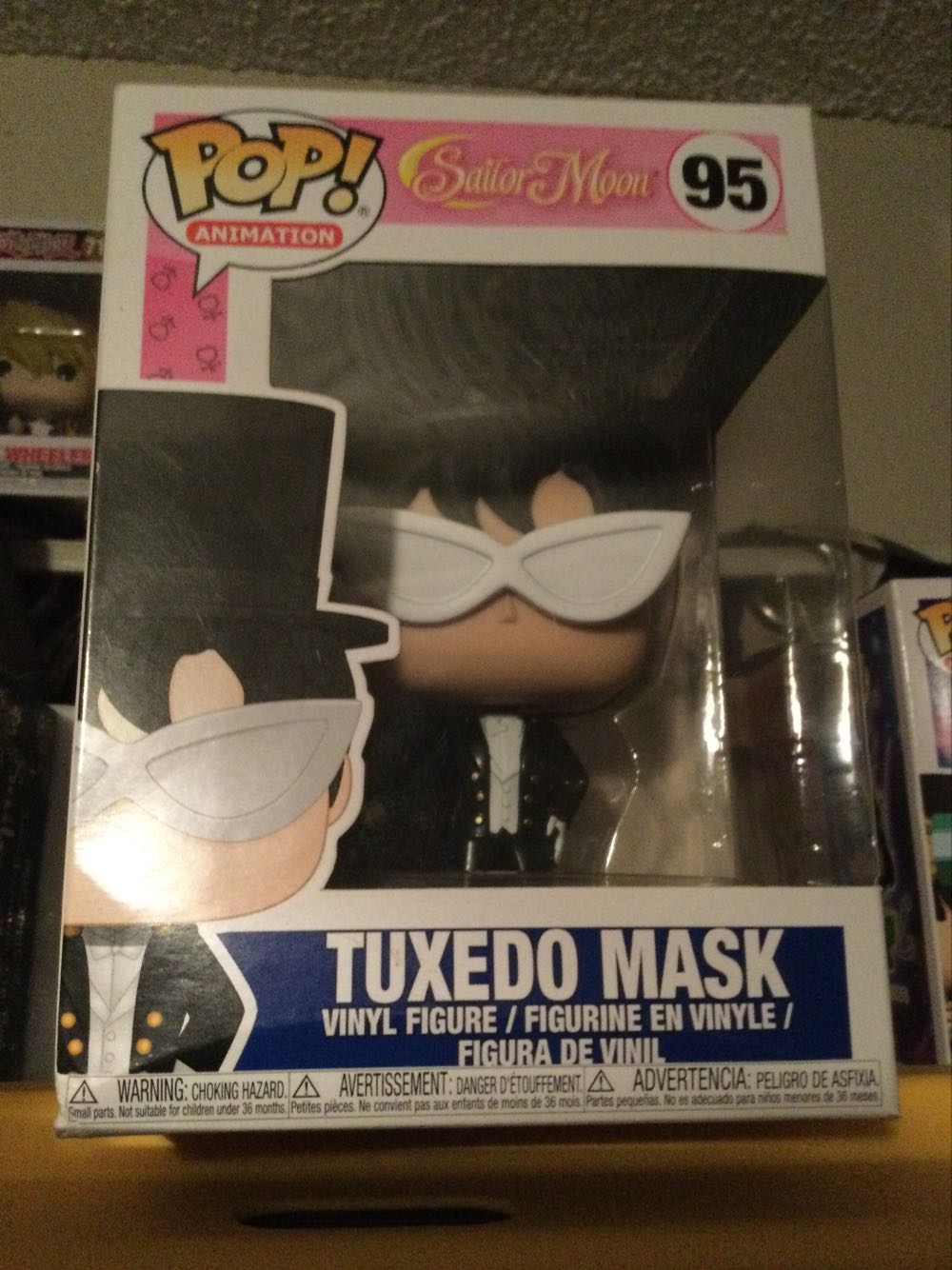 WWE Elite Ringside Exclusive Bret “Hitman” Hart (All Pink) “Loose” Complete