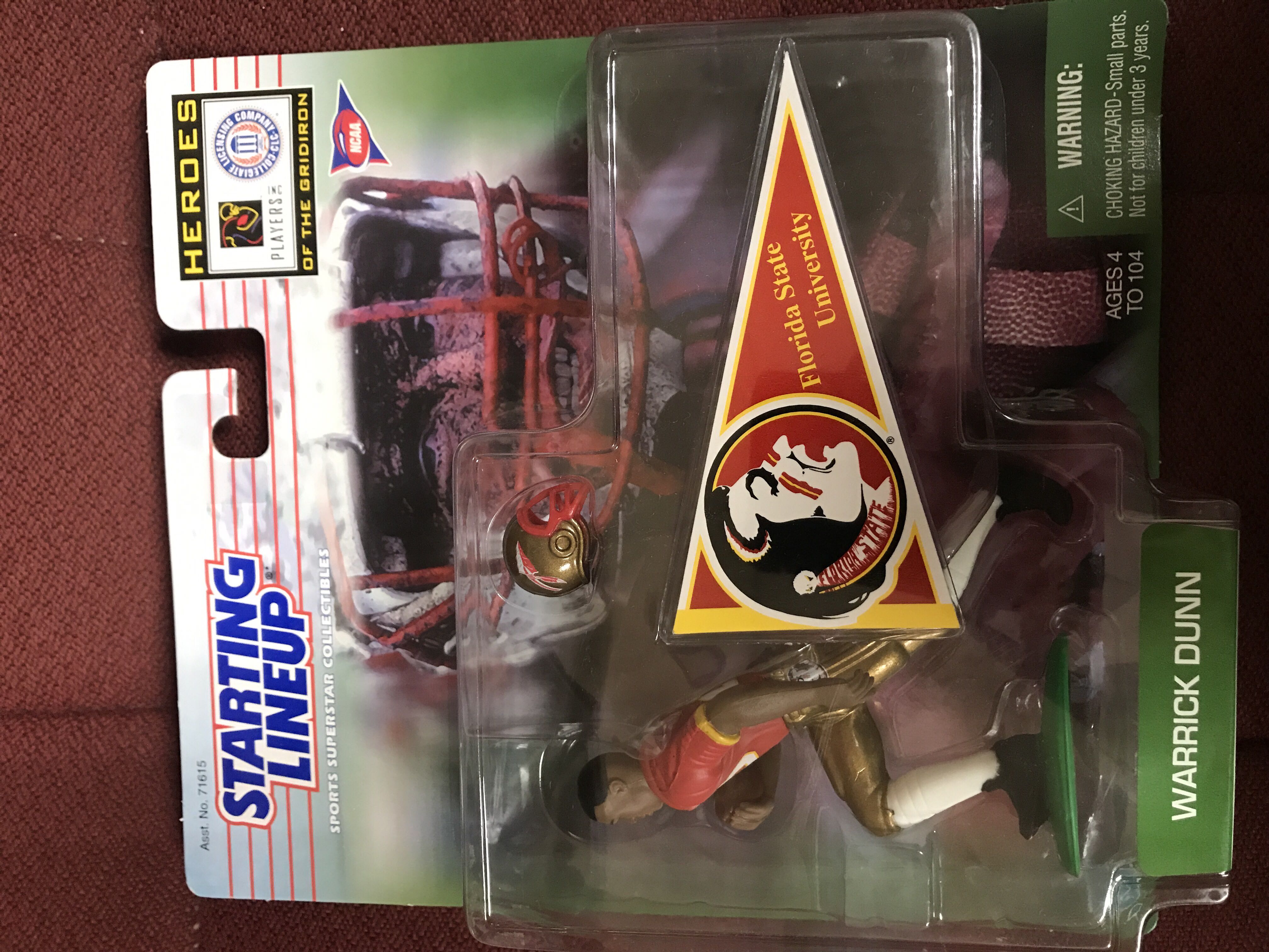 Starting Lineup 1999 Warrick Dunn - Hasbo / Kenner (Starting Lineup Football) action figure collectible [Barcode 076930724187] - Main Image 1