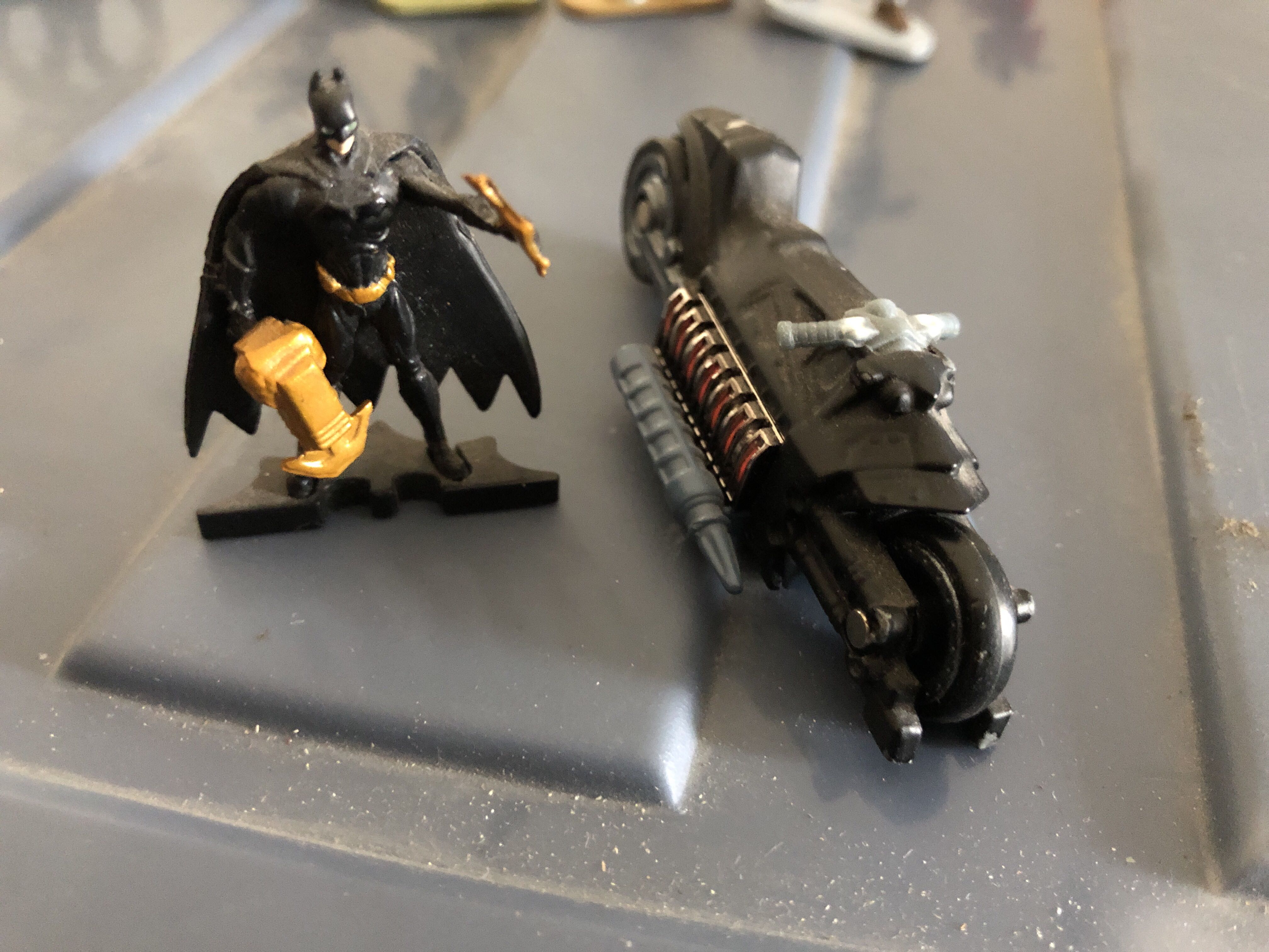 Batman Y Moto  action figure collectible - Main Image 2