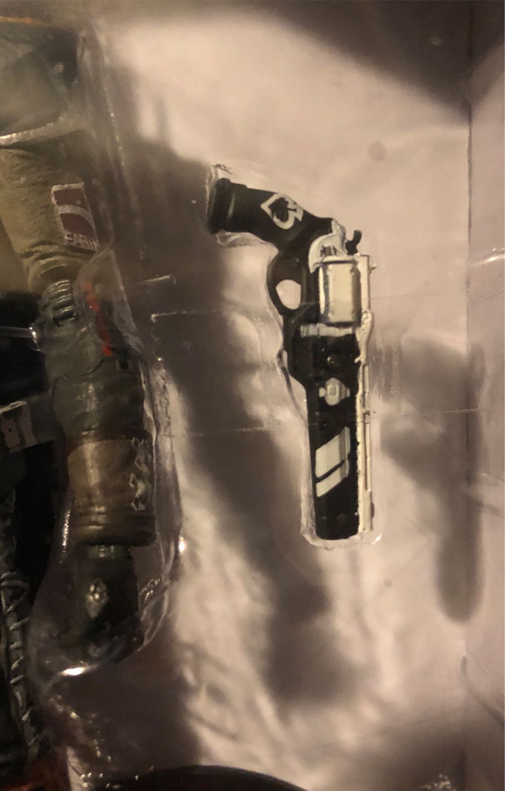 Cayde-6 - McFarlane Toys (Destiny) action figure collectible [Barcode 787926130409] - Main Image 4