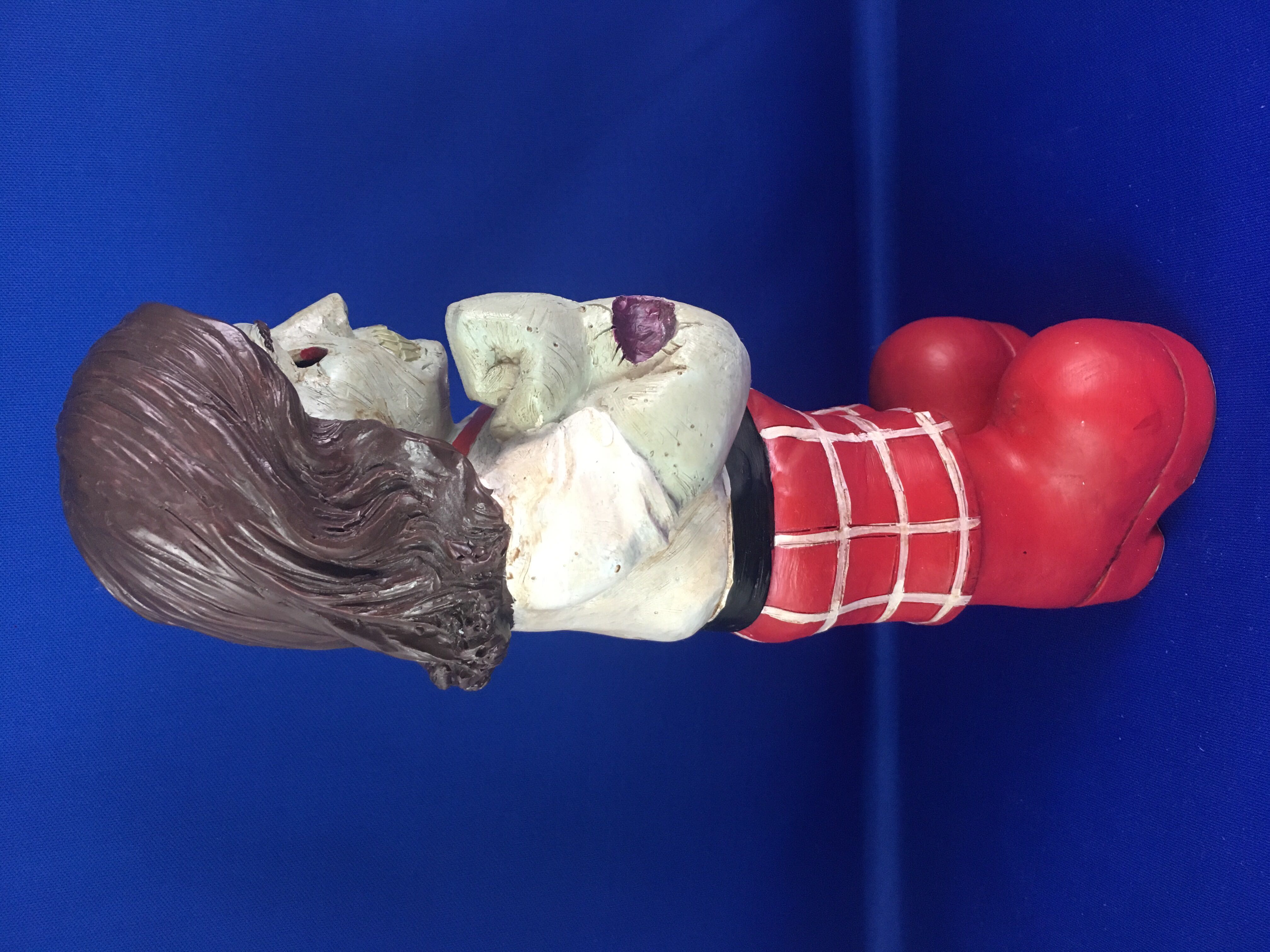 WWE Roddy Piper Collectible Zombie Figure - Forever Collectables (WWE Collectible Zombie Figure) action figure collectible [Barcode 888306059393] - Main Image 4