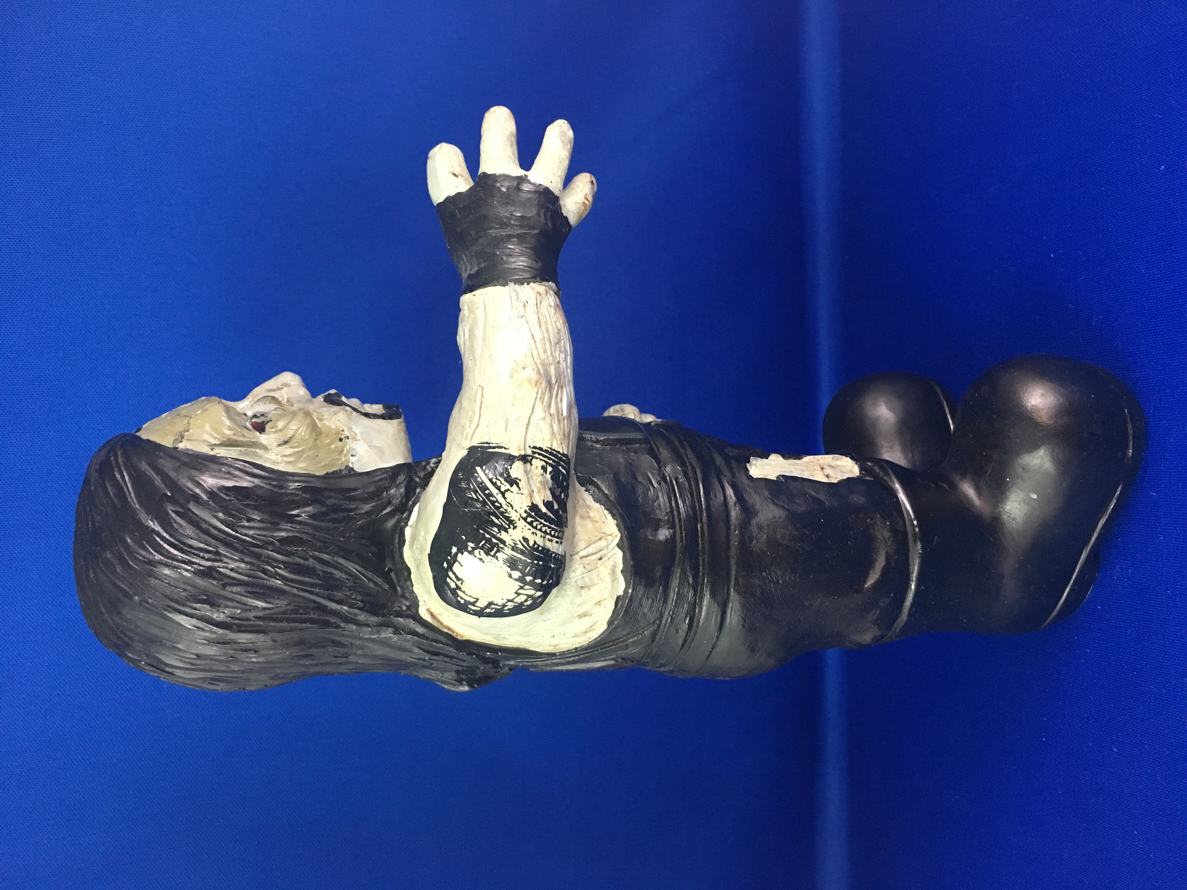 WWE Roman Reigns Collectible Zombie Figure - Forever Collectables (WWE Collectible Zombie Figure) action figure collectible [Barcode 888306046317] - Main Image 4