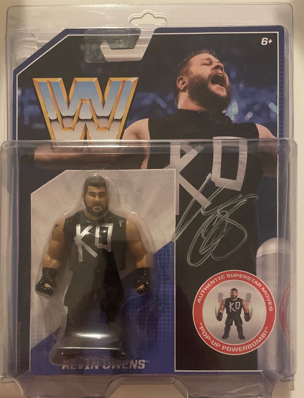WWE Mattel Retro Series 1 Kevin Owens - Mattel (WWE Retro Series 1) action figure collectible [Barcode 887961430684] - Main Image 3