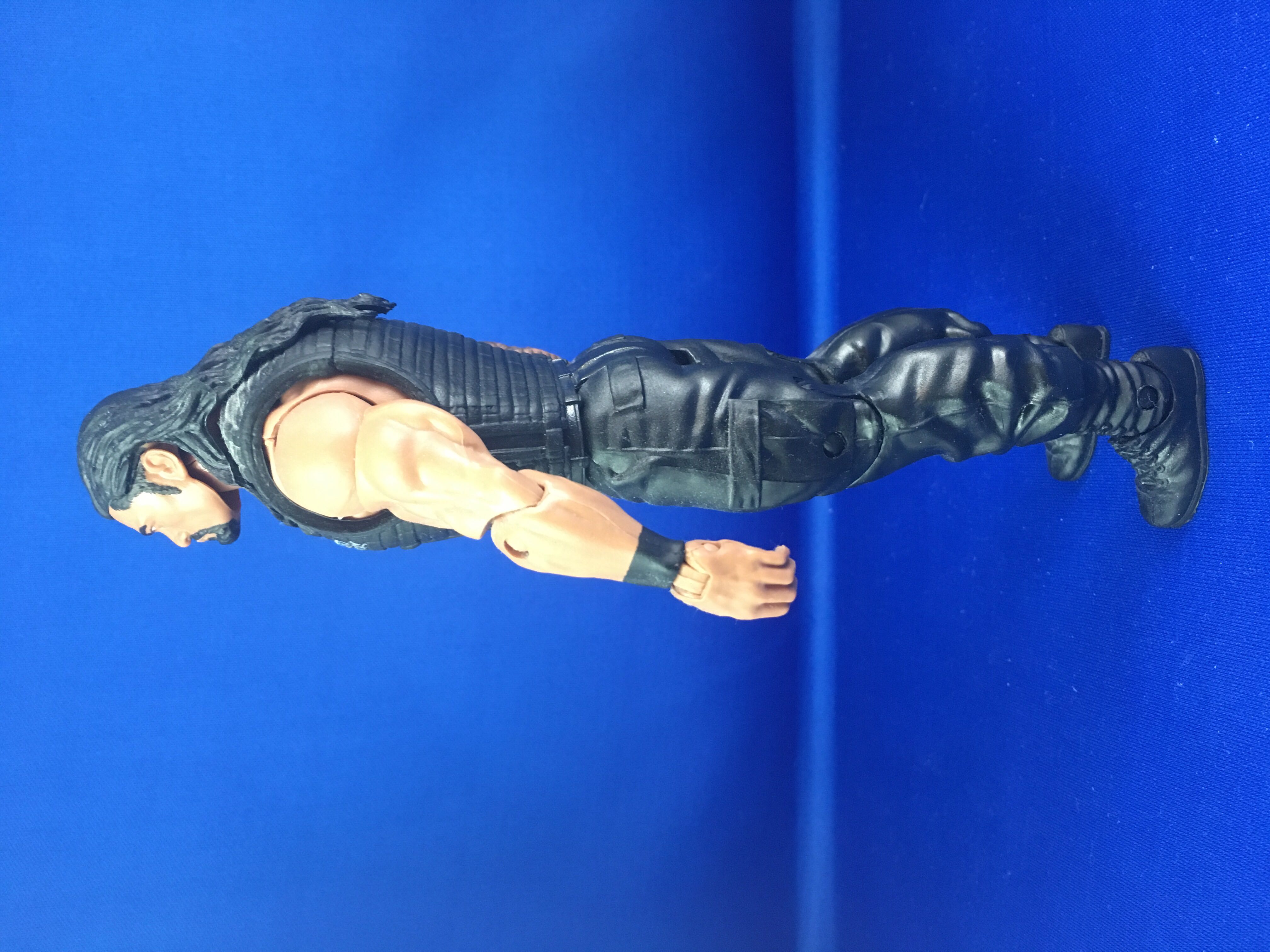 WWE Roman Reigns Basic Figure #27 - Mattel action figure collectible - Main Image 2