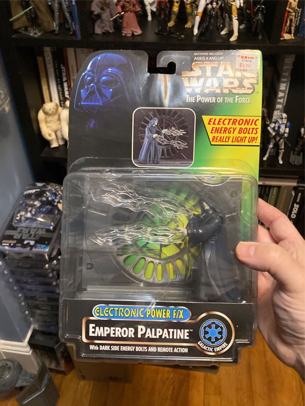 Electronic Power F/X - Emperor Palpatine - Hasbro (Star Wars The Power Of The Force) action figure collectible [Barcode 076281697260] - Main Image 2