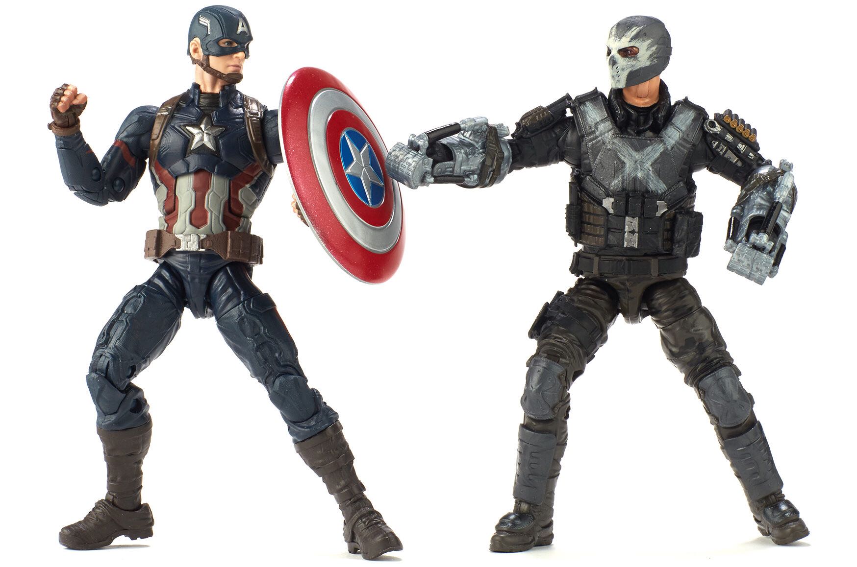 Crossbones (Civil War) - Hasbro (Marvel Cinematic Universe) action figure collectible - Main Image 3