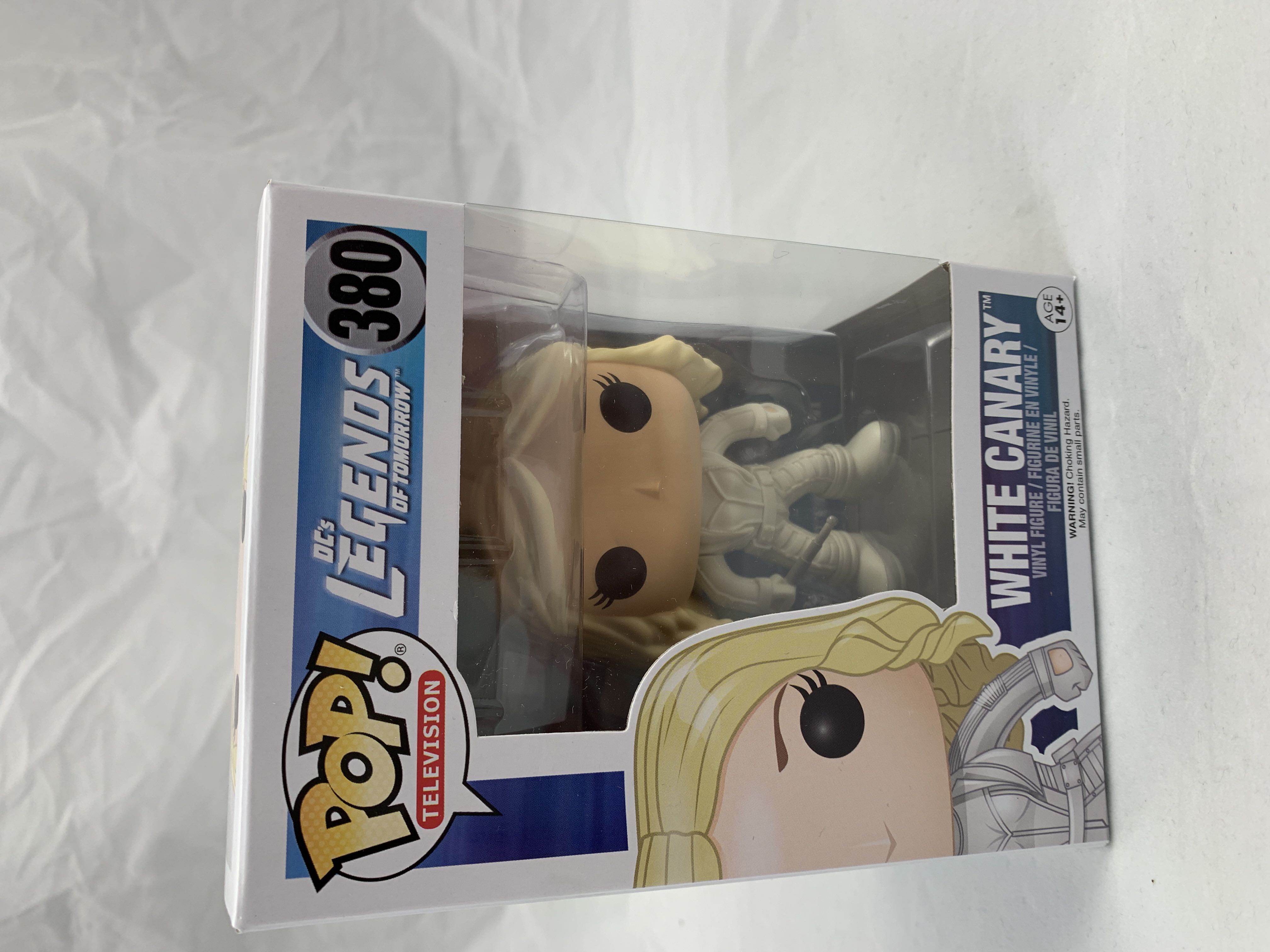 White Canary - Funko (Funko Pop Television) action figure collectible [Barcode 849803096854] - Main Image 2