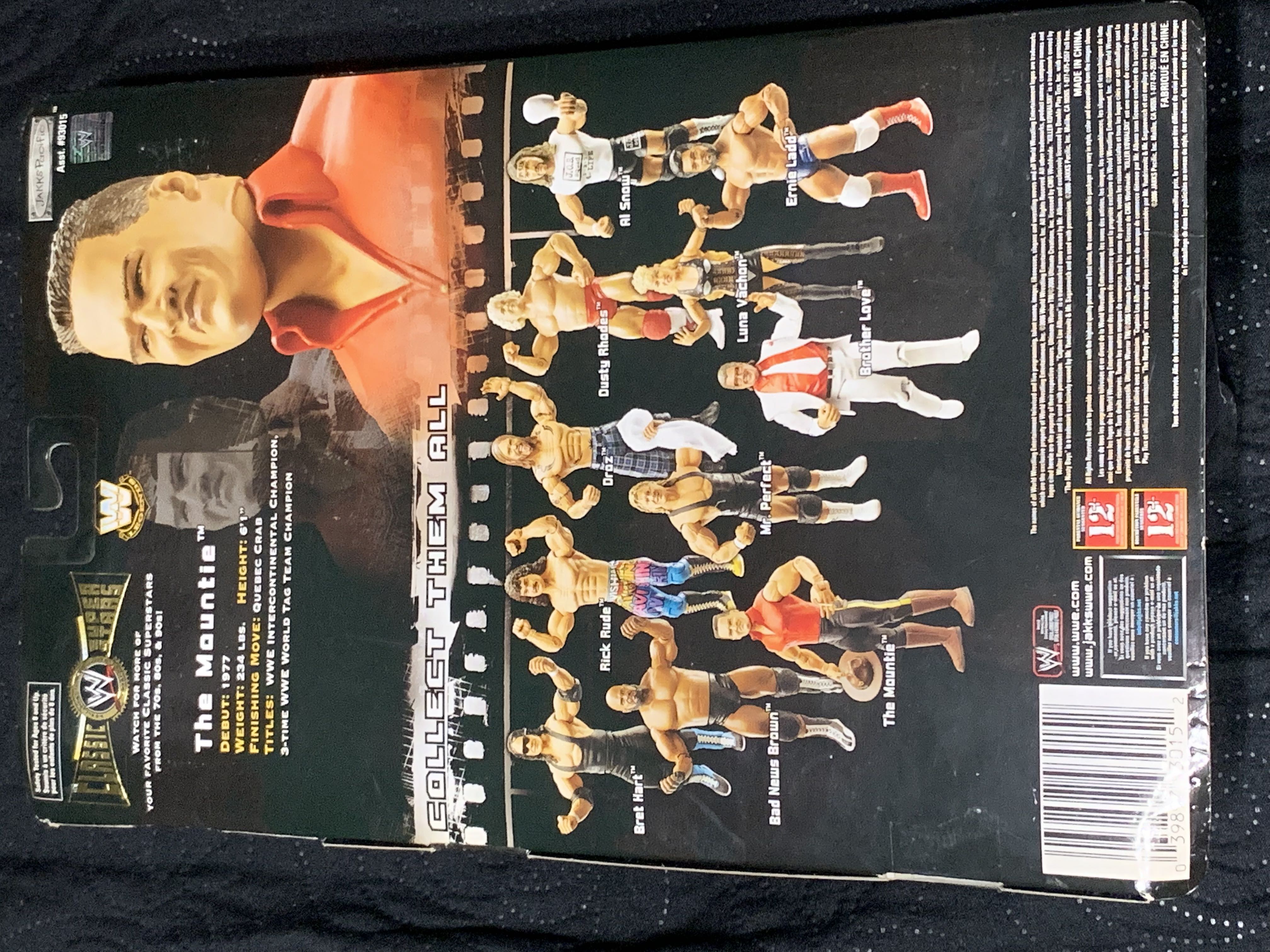 The Mountie - Jakks Pacific (WWE Classic Superstars) action figure collectible [Barcode 039897930152] - Main Image 2