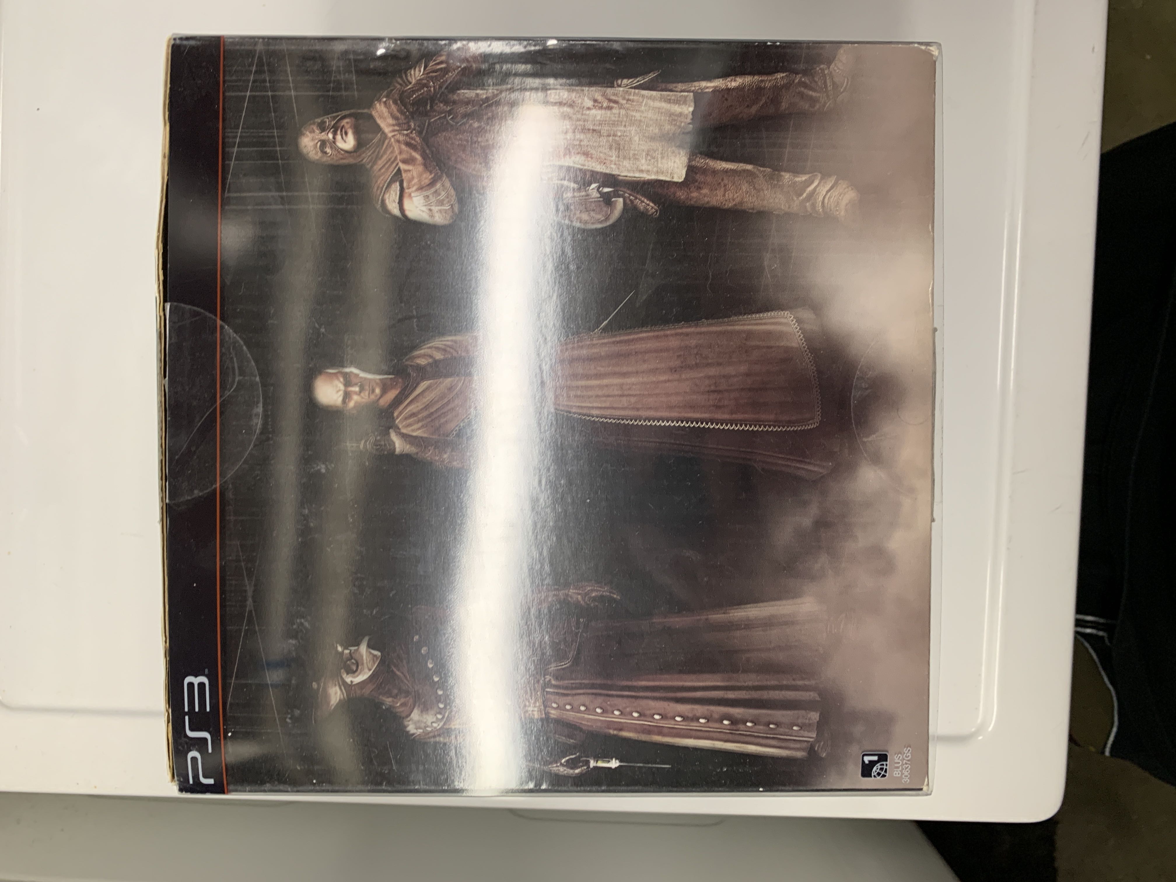 Assassin’s Creed Brotherhood (Harlequin Collector’s Edition) - Ubicollectibles (Assassin’s Creed Legacy Collection) action figure collectible [Barcode 008888396253] - Main Image 2