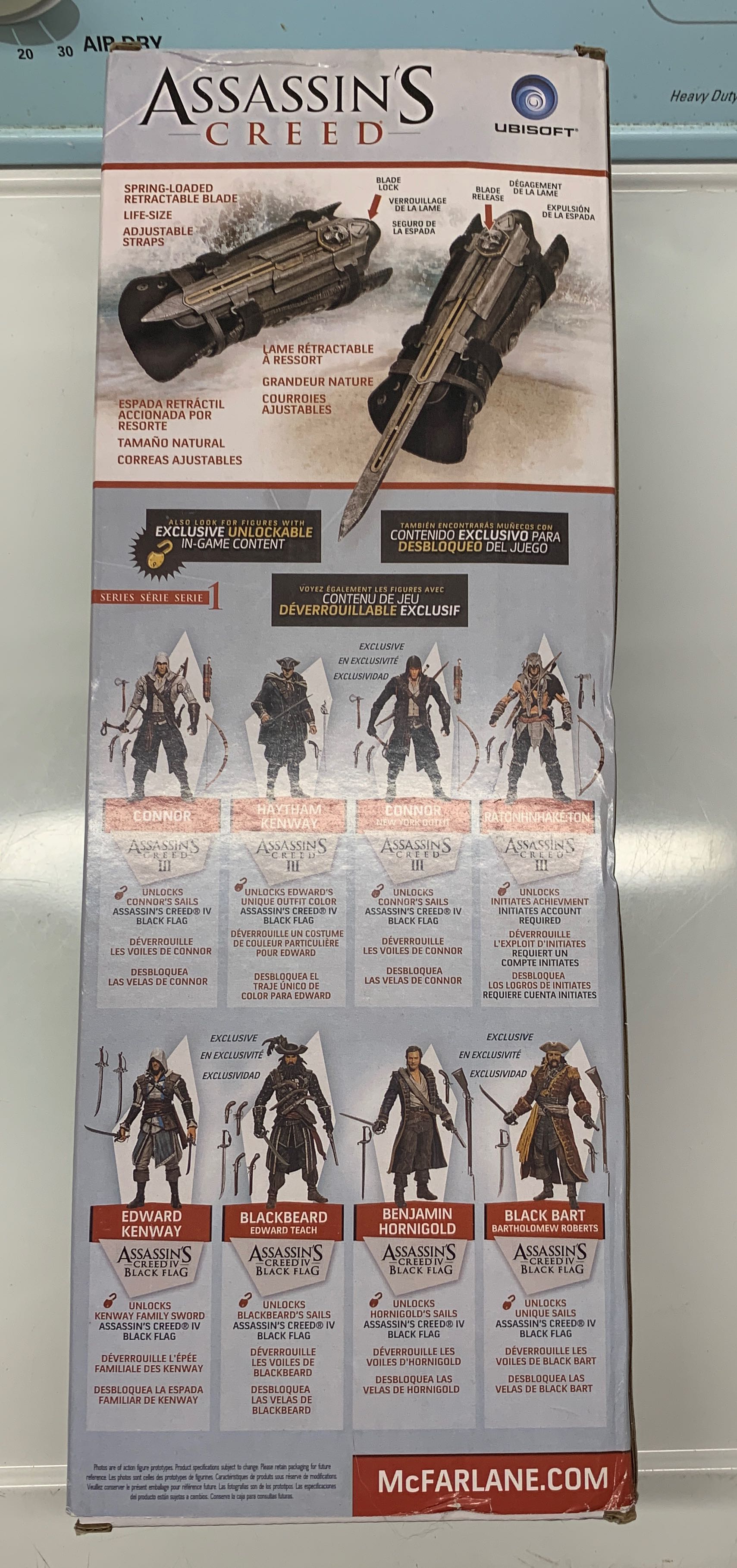 Assassin’s Creed - Pirate Hidden Blade - McFarland Toys (Assassins Creed) action figure collectible [Barcode 787926810103] - Main Image 2