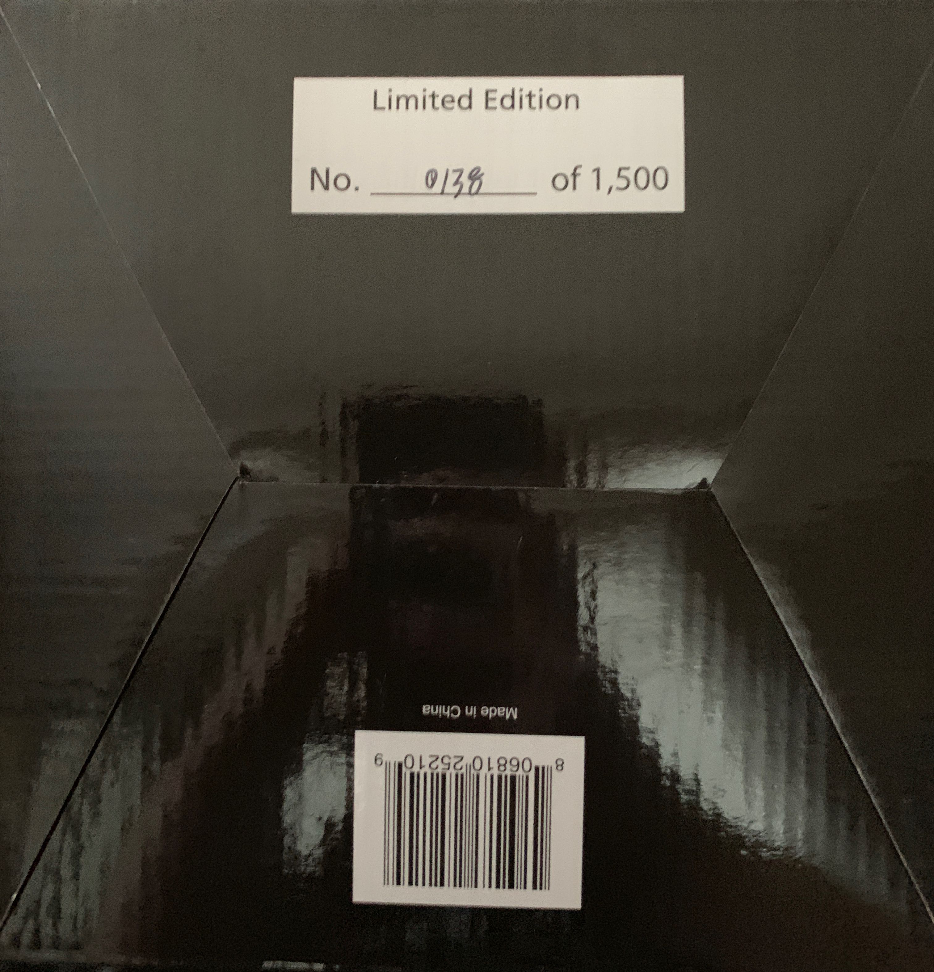 Arrow (Green Arrow Season 5 Collectible Statue - Icon Heroes action figure collectible [Barcode 806810252109] - Main Image 2