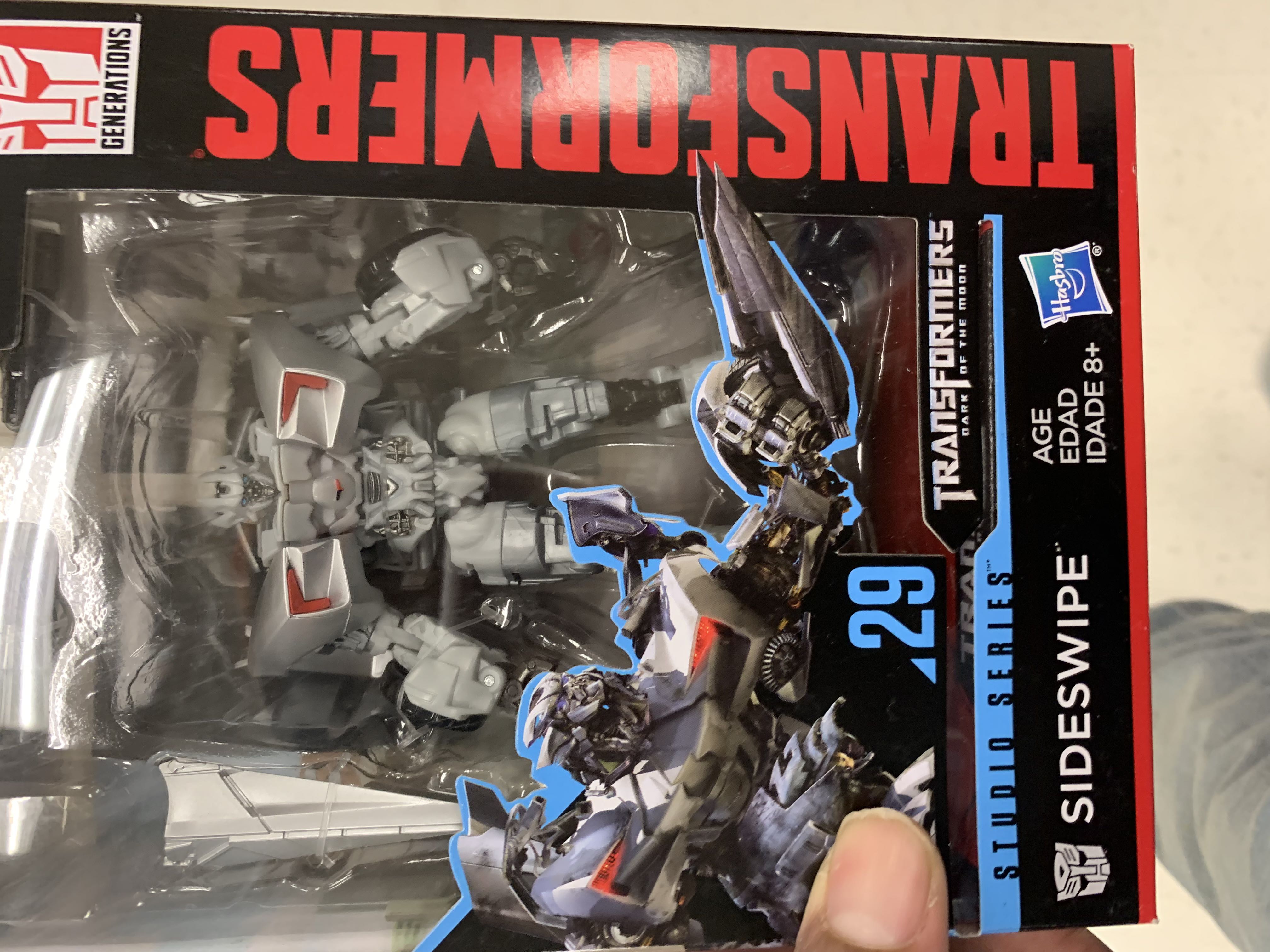 Transformers Studio Series Sideswipe  - Hasbro (Dark Of The Moon) action figure collectible [Barcode 630509774050] - Main Image 3