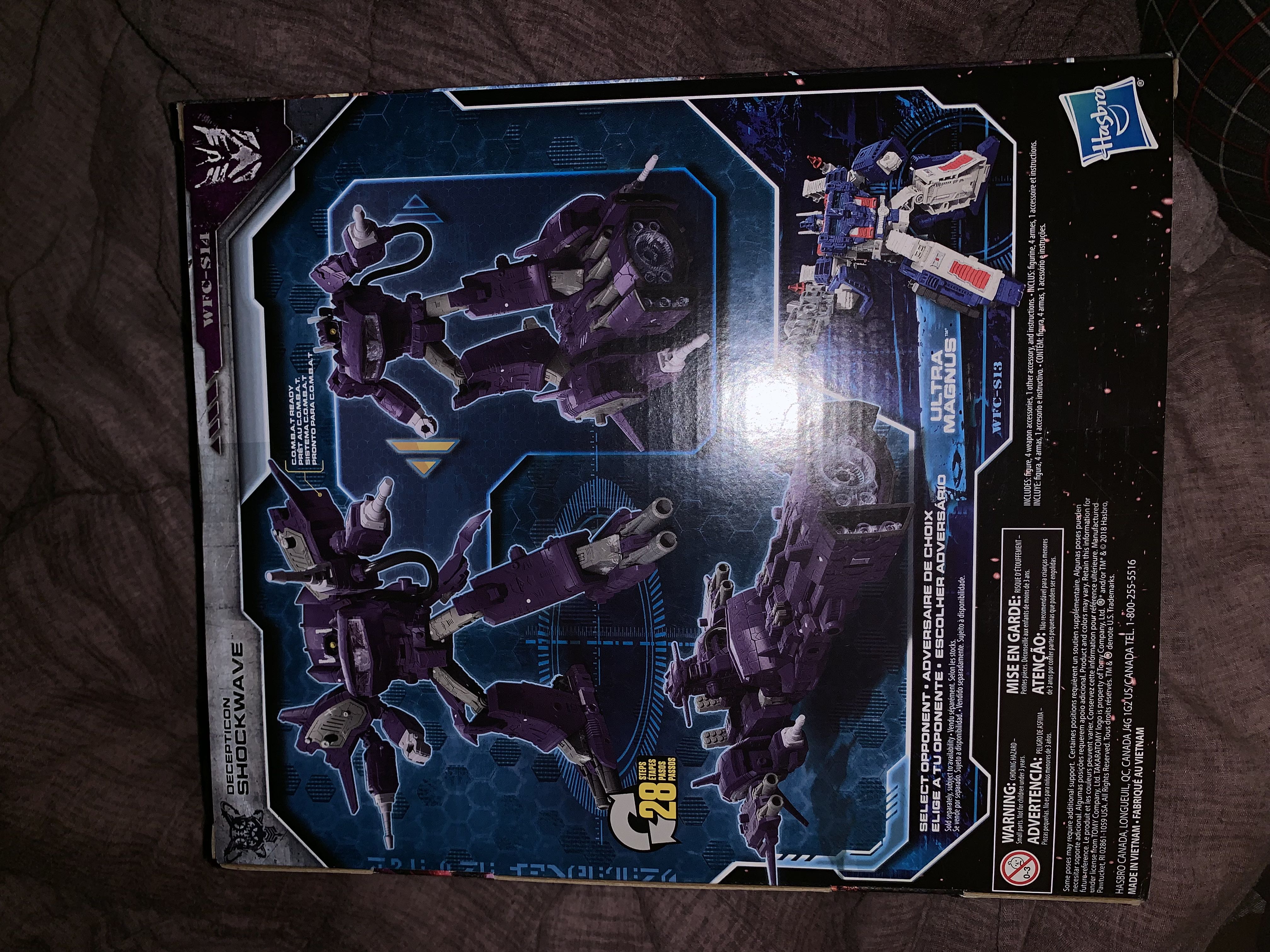 Shockwave - Leader Class - Hasbro (Transformers) action figure collectible [Barcode 630509747399] - Main Image 2
