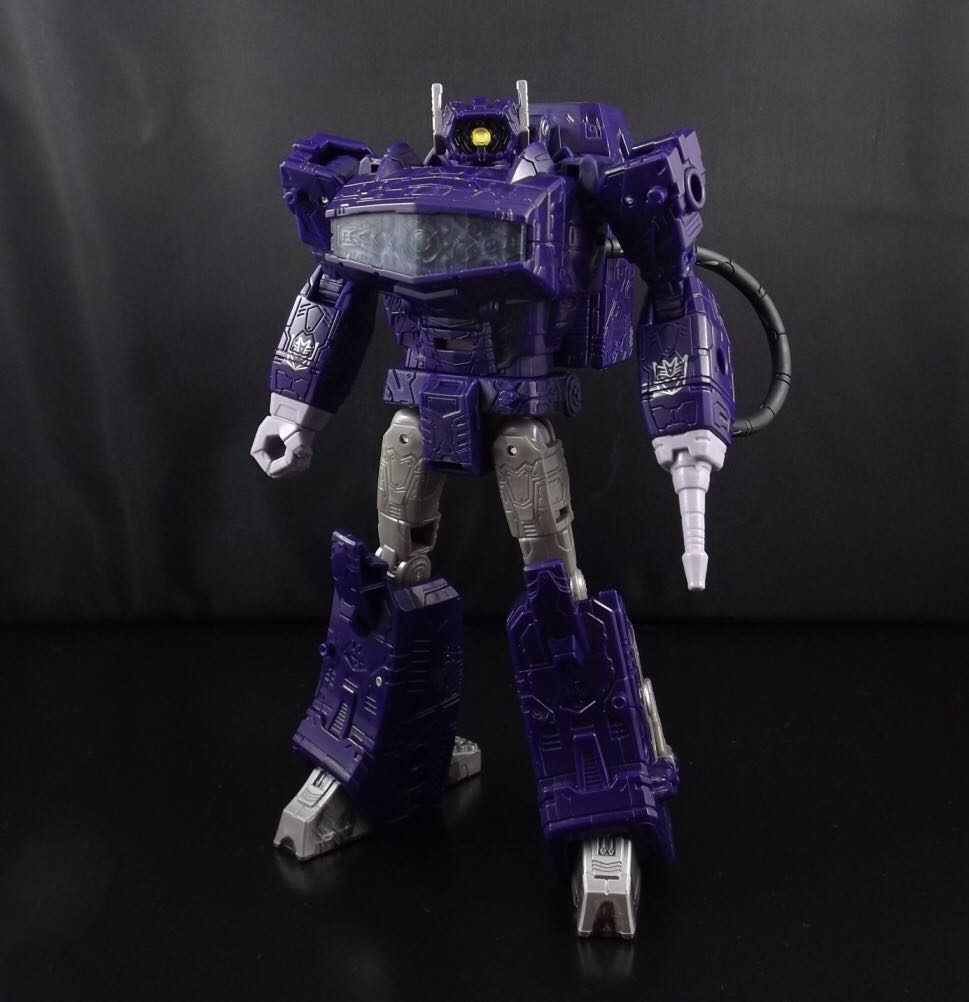Shockwave - Leader Class - Hasbro (Transformers) action figure collectible [Barcode 630509747399] - Main Image 4