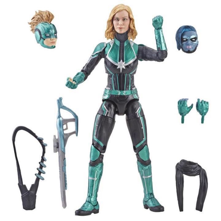 Captain Marvel (StarForce) - Hasbro (Marvel Legends Target Exclusive) action figure collectible [Barcode 630509797936] - Main Image 3