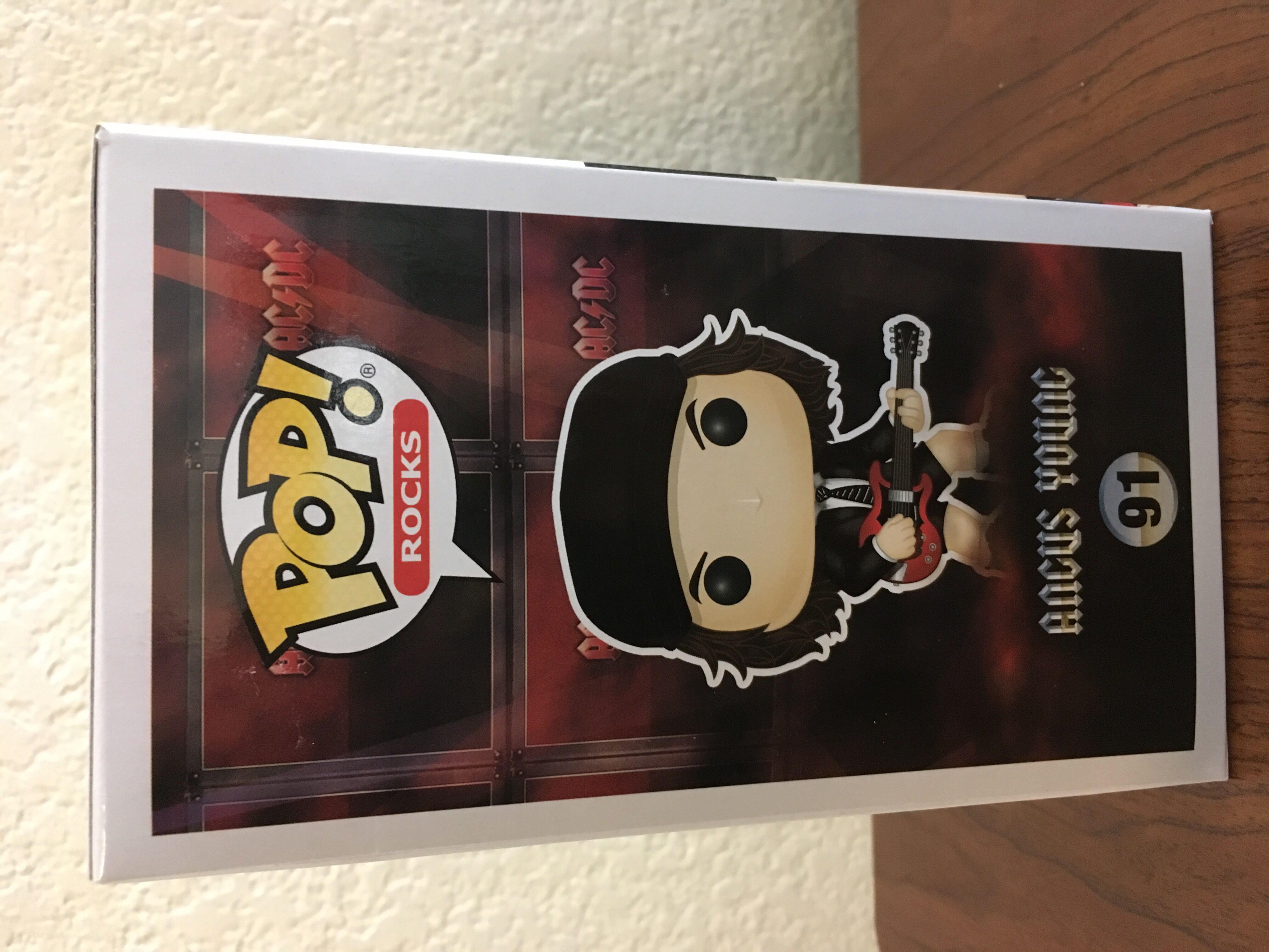 Angus Young  - Funko (Rocks) action figure collectible [Barcode 889698363181] - Main Image 3