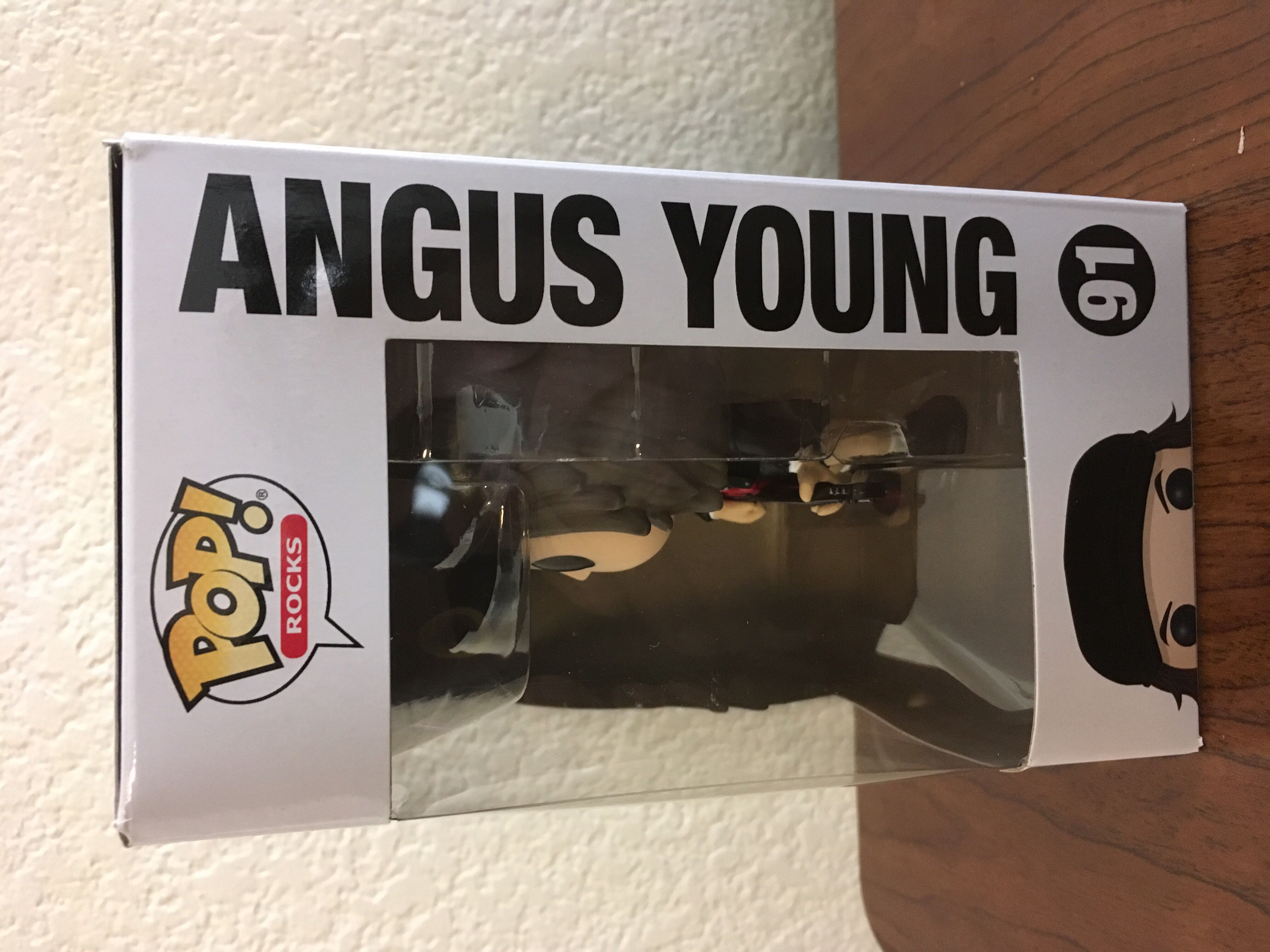 Angus Young  - Funko (Rocks) action figure collectible [Barcode 889698363181] - Main Image 4