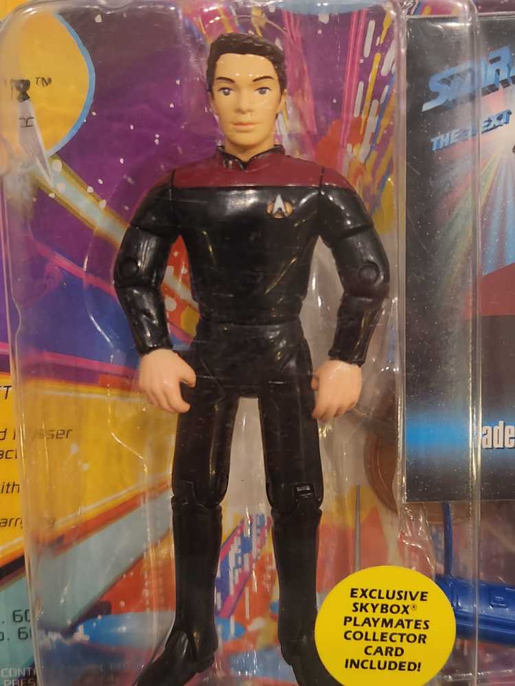 Cadet Wesley Crusher - Playmates (Star Trek: The Next Generation) action figure collectible [Barcode 043377060215] - Main Image 3