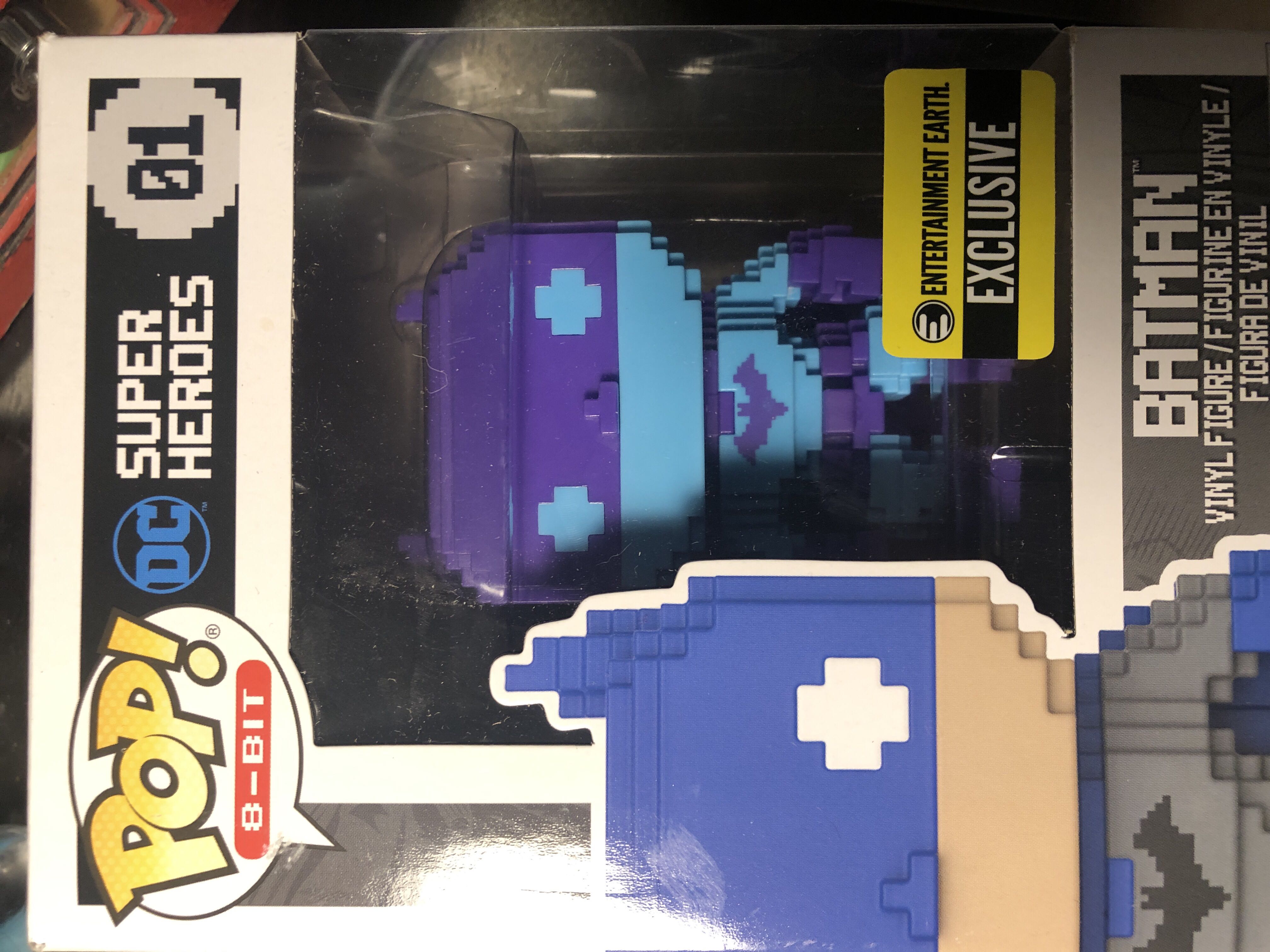 Batman 8-Bit (Detective Mode)   action figure collectible [Barcode 889698318211] - Main Image 2