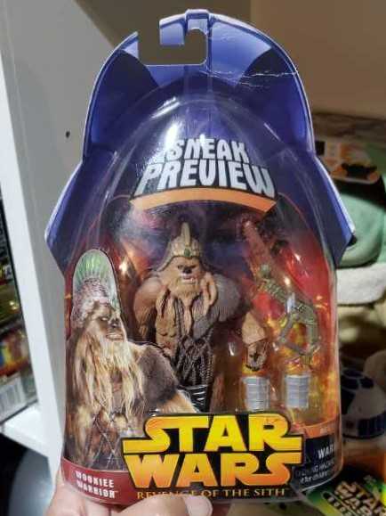 Star Wars - Revenge Of The Sith - Wookiee Warrior (Sneak Preview - 3 Of 4) - Hasbro (Star Wars) action figure collectible [Barcode 076930853658] - Main Image 3