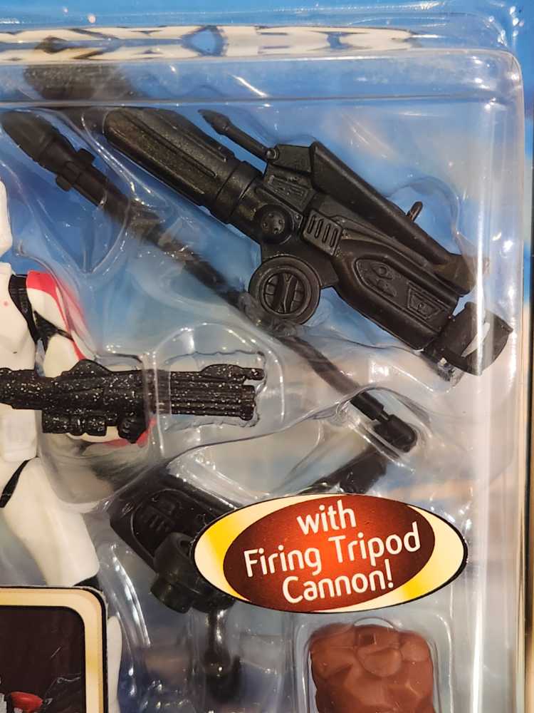 #02/17 Clone Trooper (Red Shoulder) - Hasbro (2002-2003 Star Wars Saga) action figure collectible [Barcode 076930846353] - Main Image 4