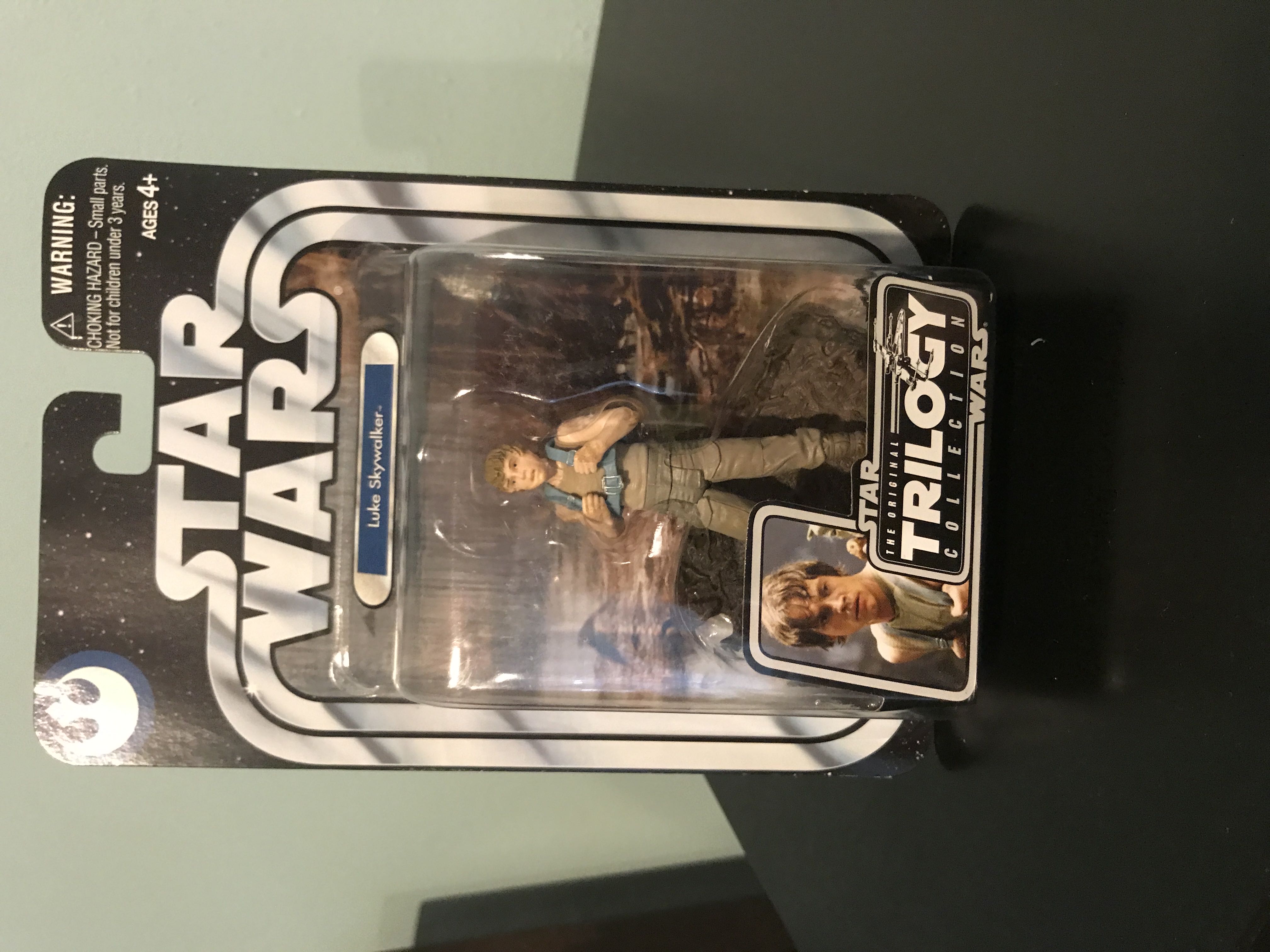 Luke Skywalker (Dagobah Training) - Hasbro (Star Wars) action figure collectible [Barcode 076930847787] - Main Image 2