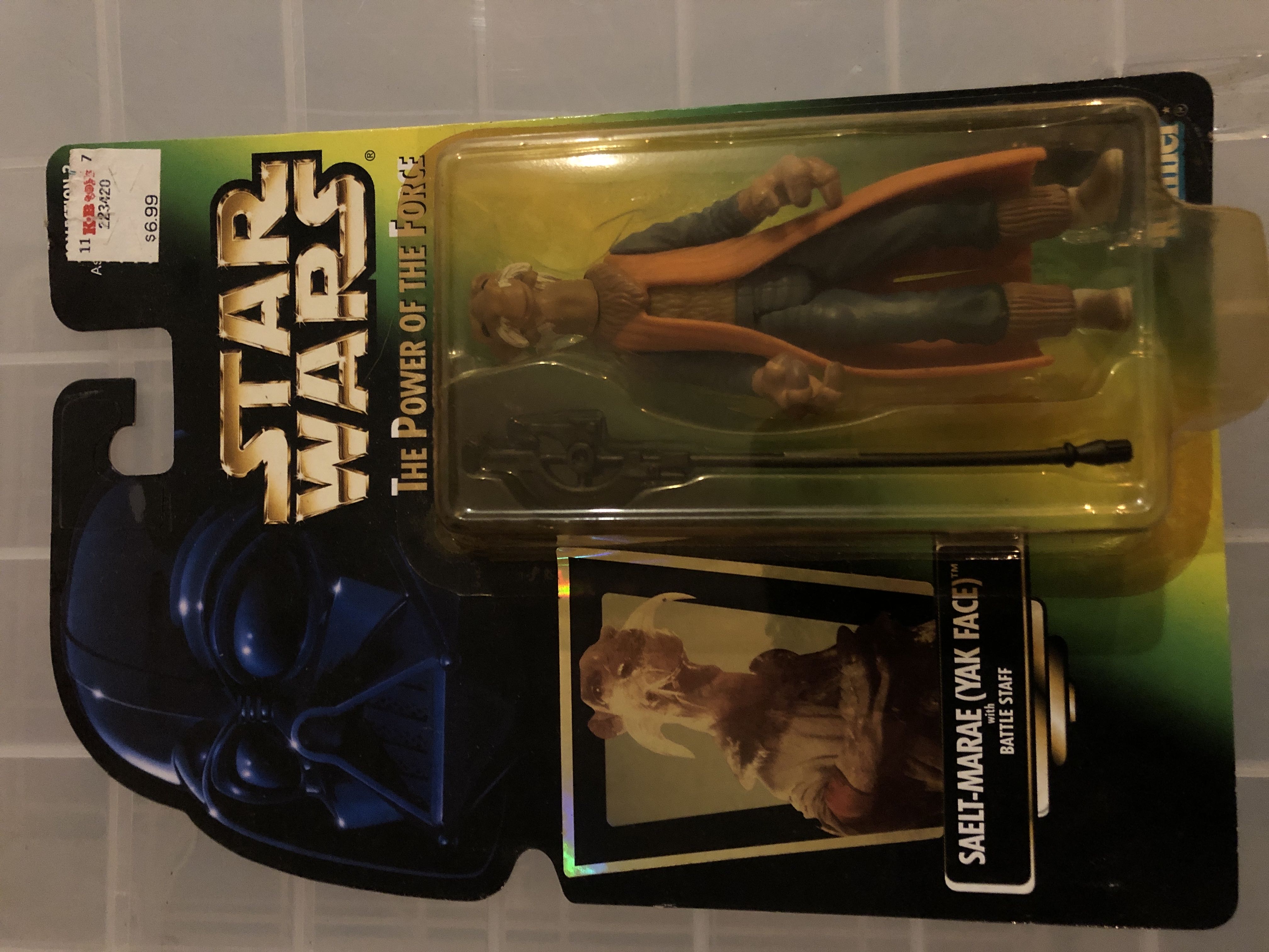 Saelt-Marae (Yak Face) w/ Battle Staff - Kenner / Hasbro (Power of The Force 2) action figure collectible [Barcode 076281697215] - Main Image 2