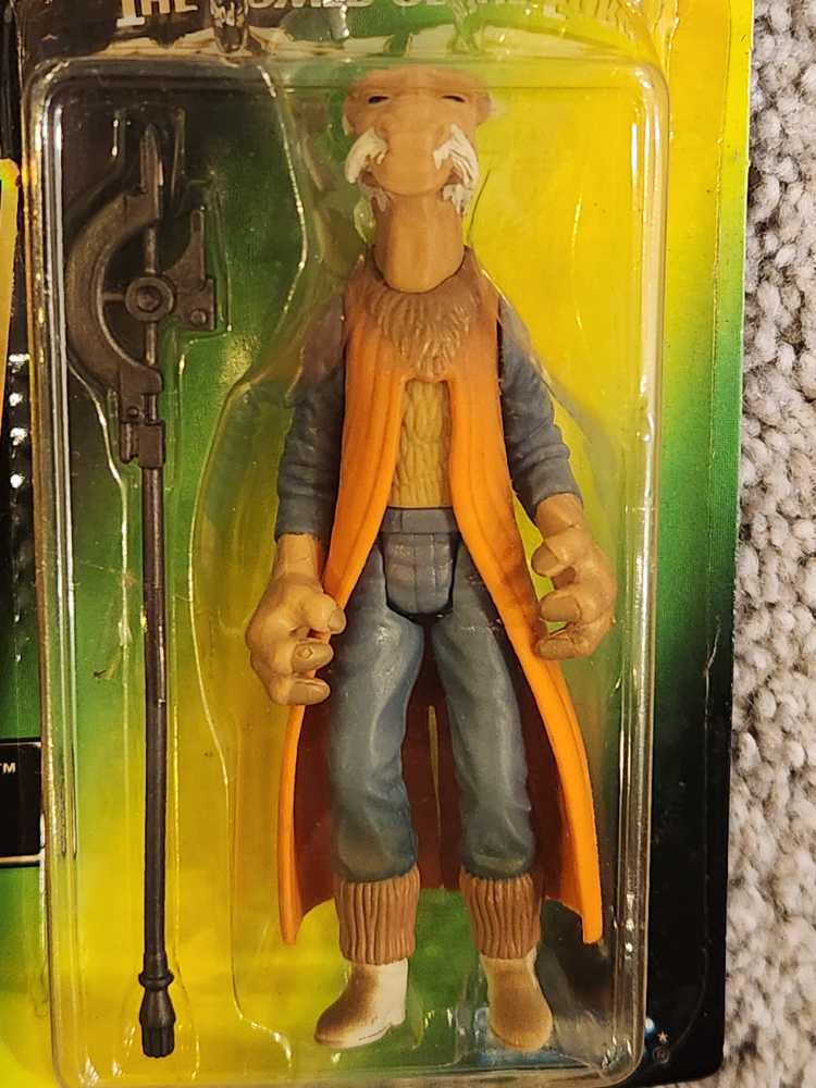 Saelt-Marae (Yak Face) w/ Battle Staff - Kenner / Hasbro (Power of The Force 2) action figure collectible [Barcode 076281697215] - Main Image 3